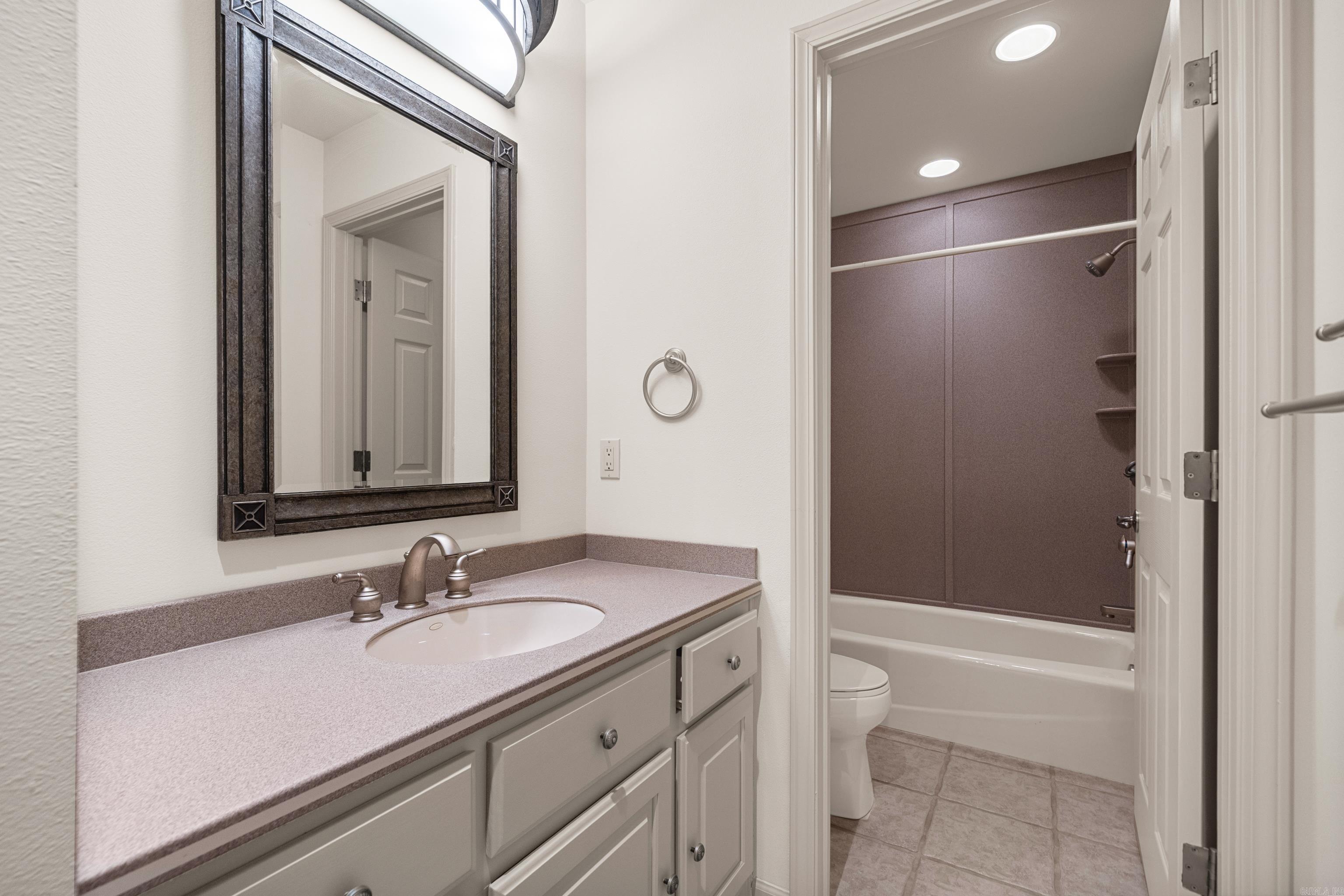 LOTUS VALLEY - Residential