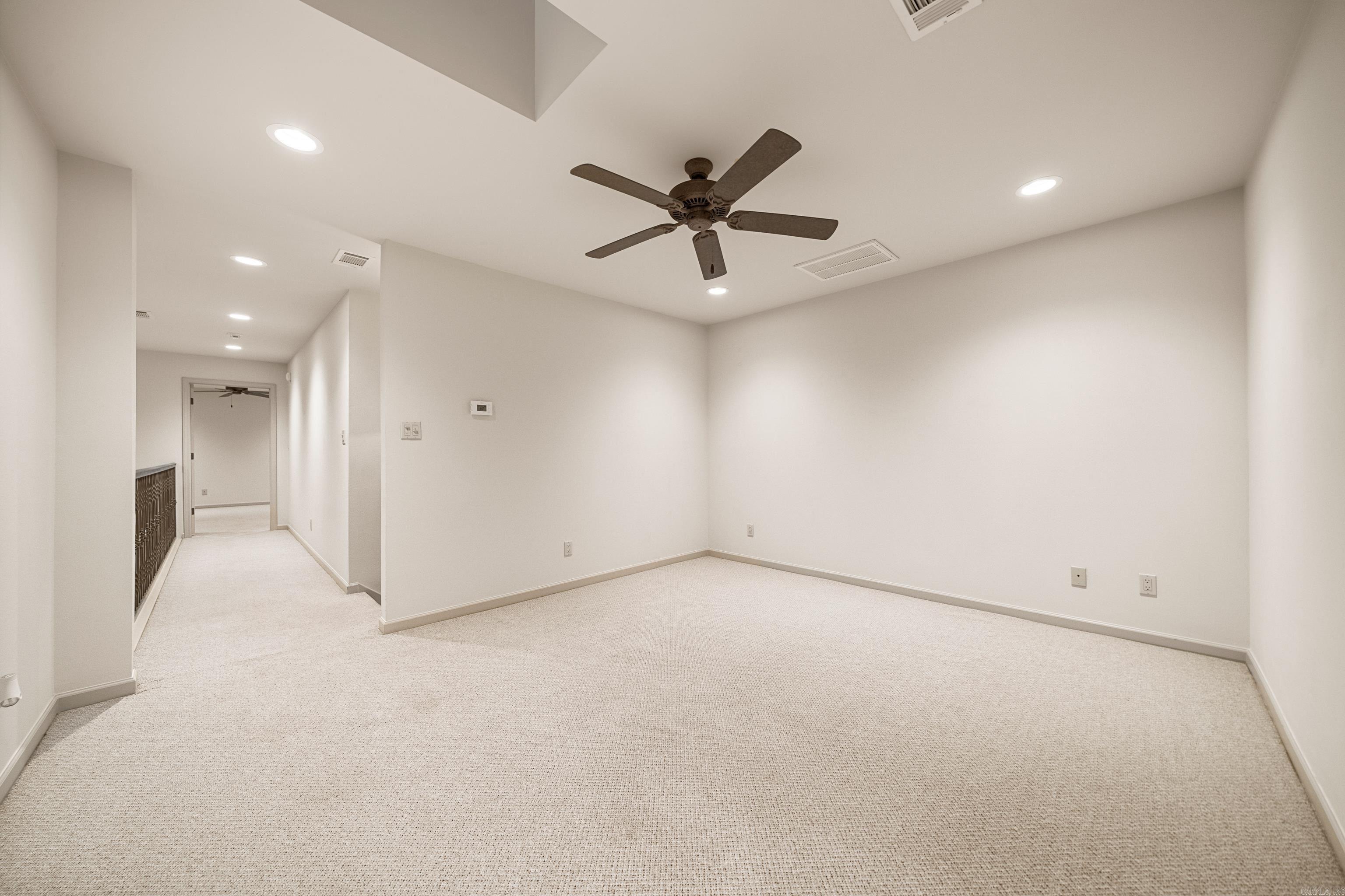 LOTUS VALLEY - Residential