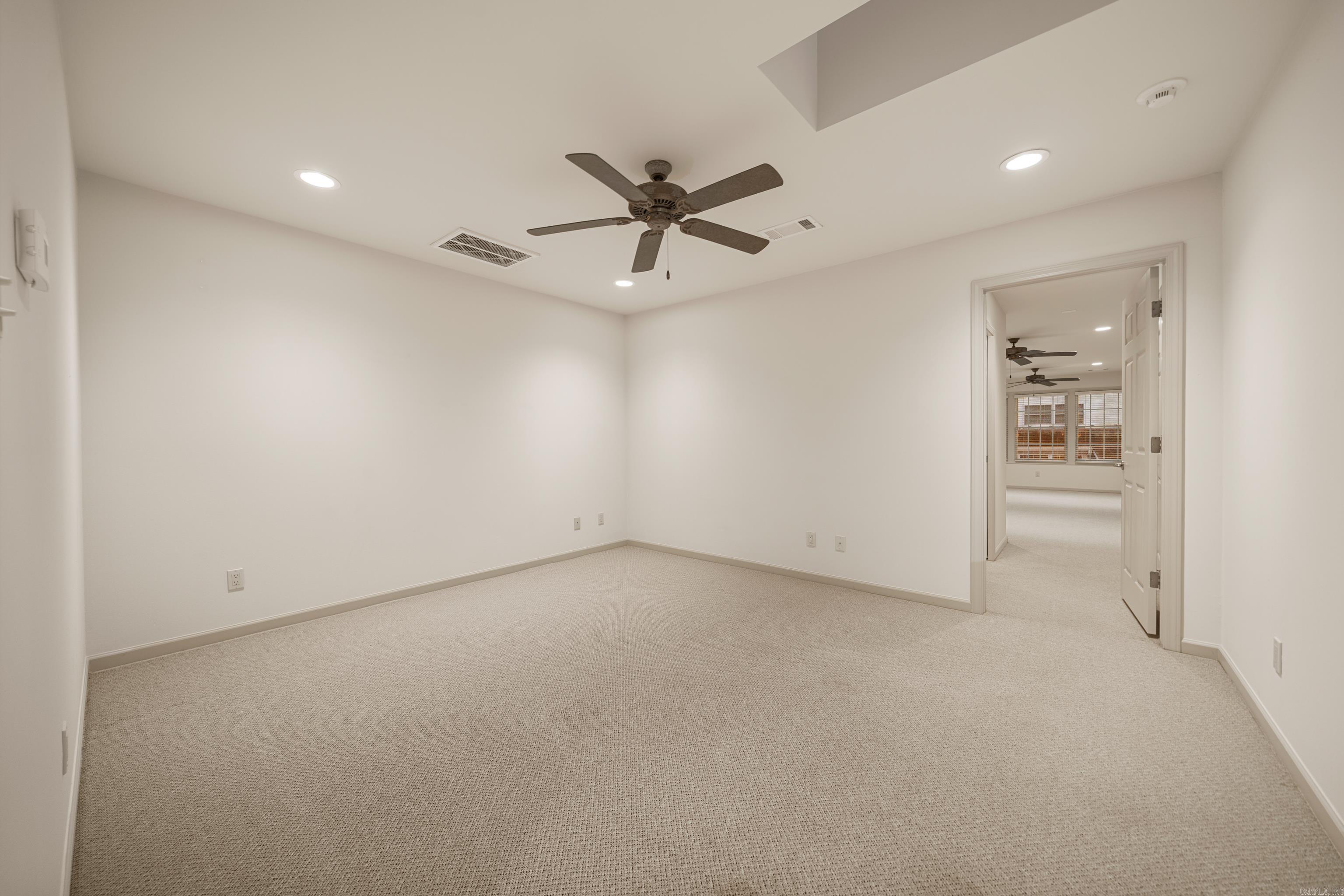 LOTUS VALLEY - Residential