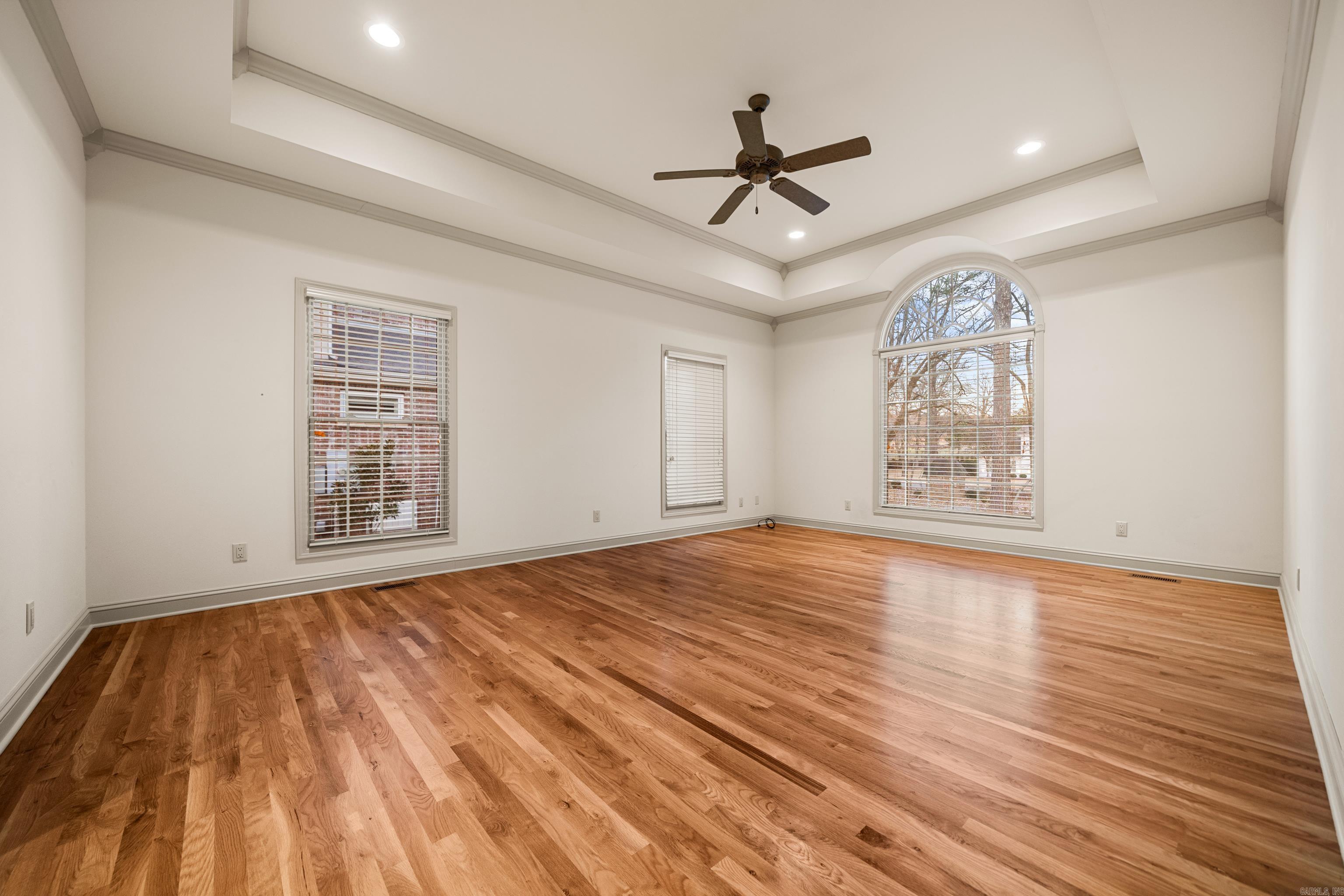 LOTUS VALLEY - Residential