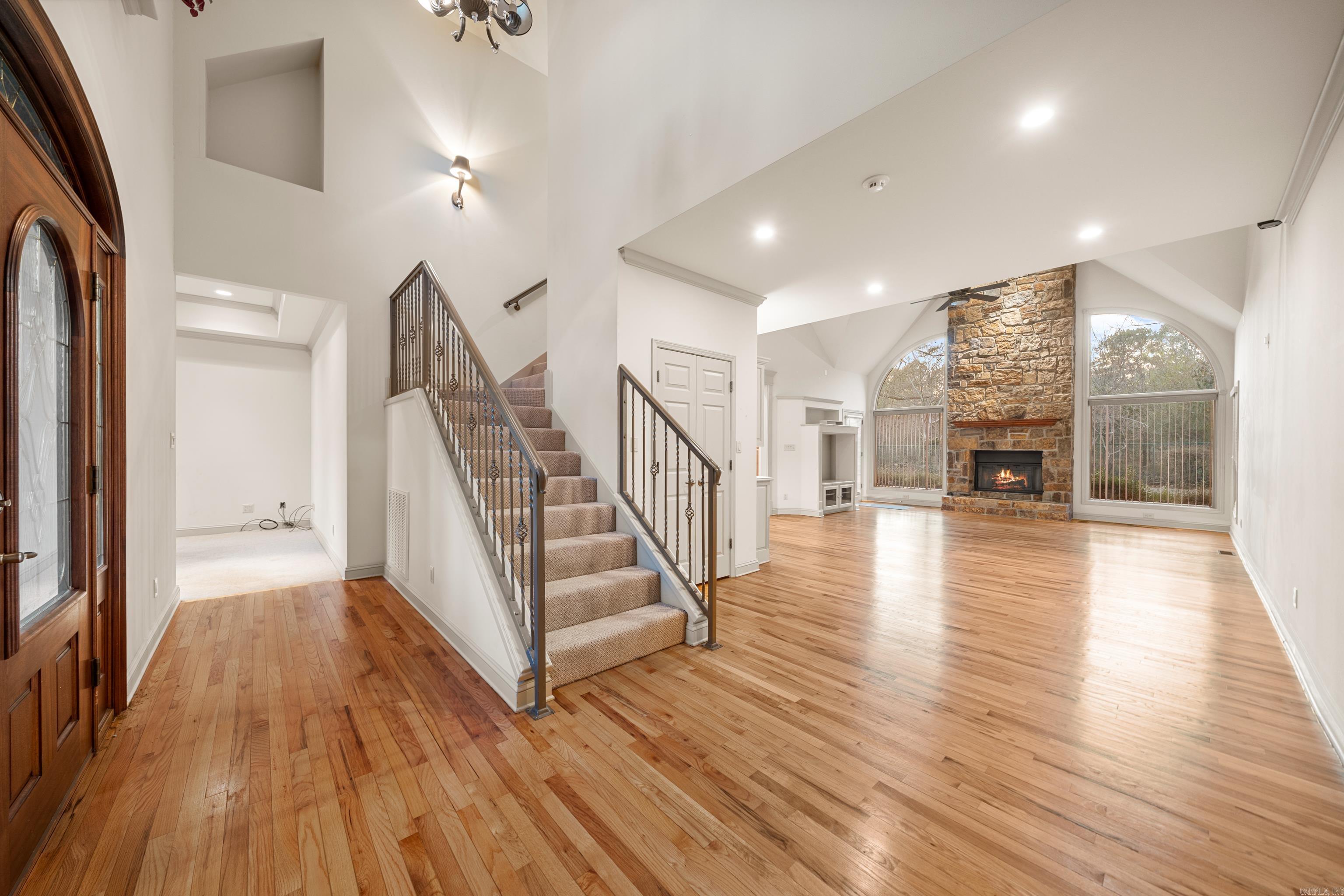 LOTUS VALLEY - Residential