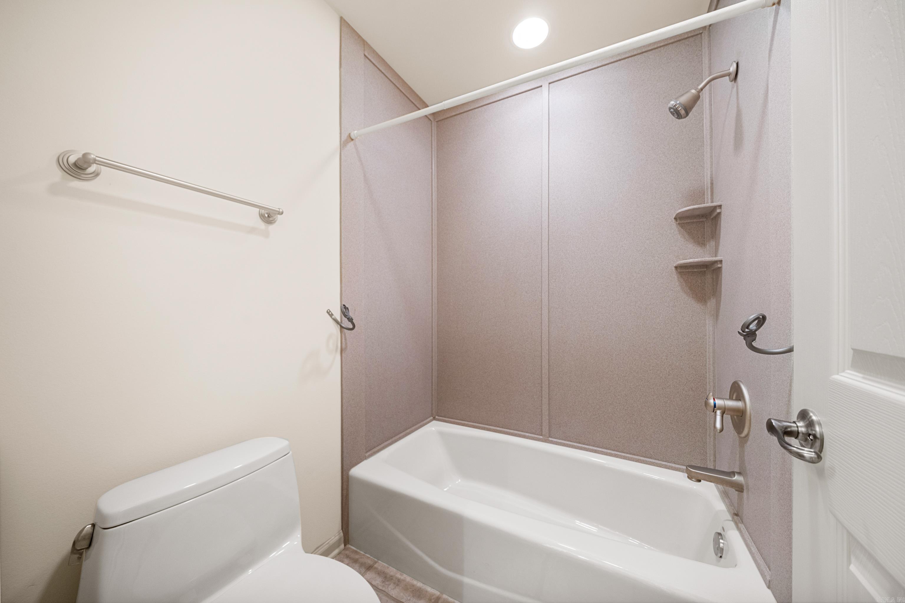 LOTUS VALLEY - Residential