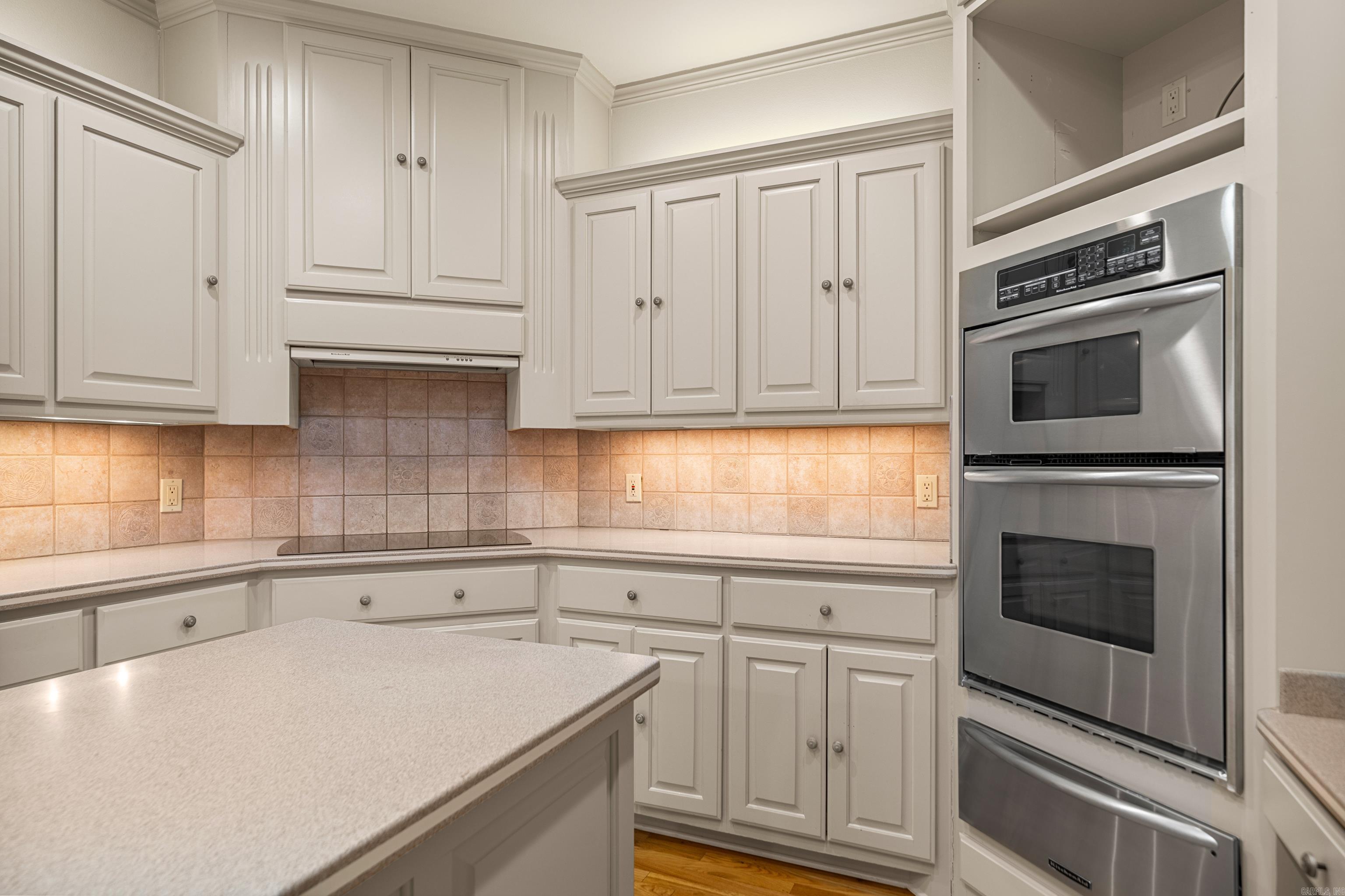 LOTUS VALLEY - Residential