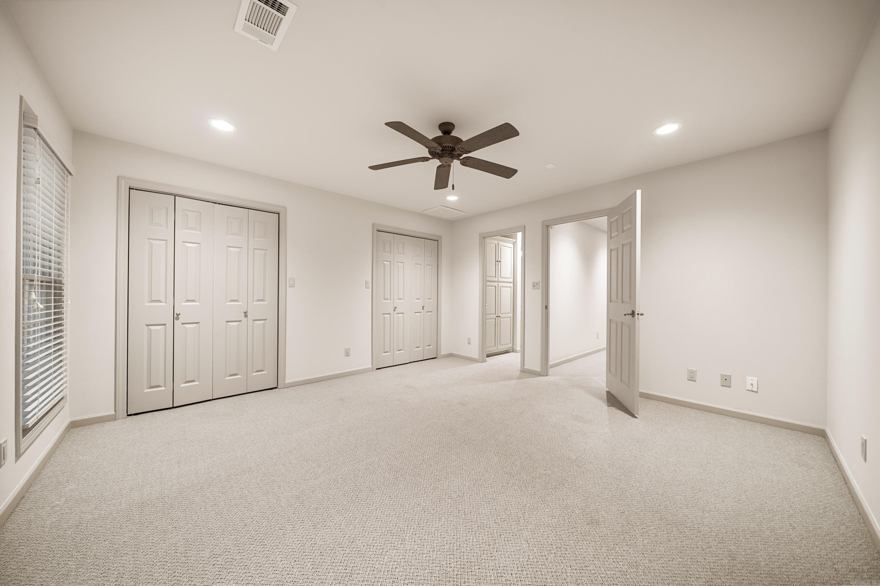 LOTUS VALLEY - Residential