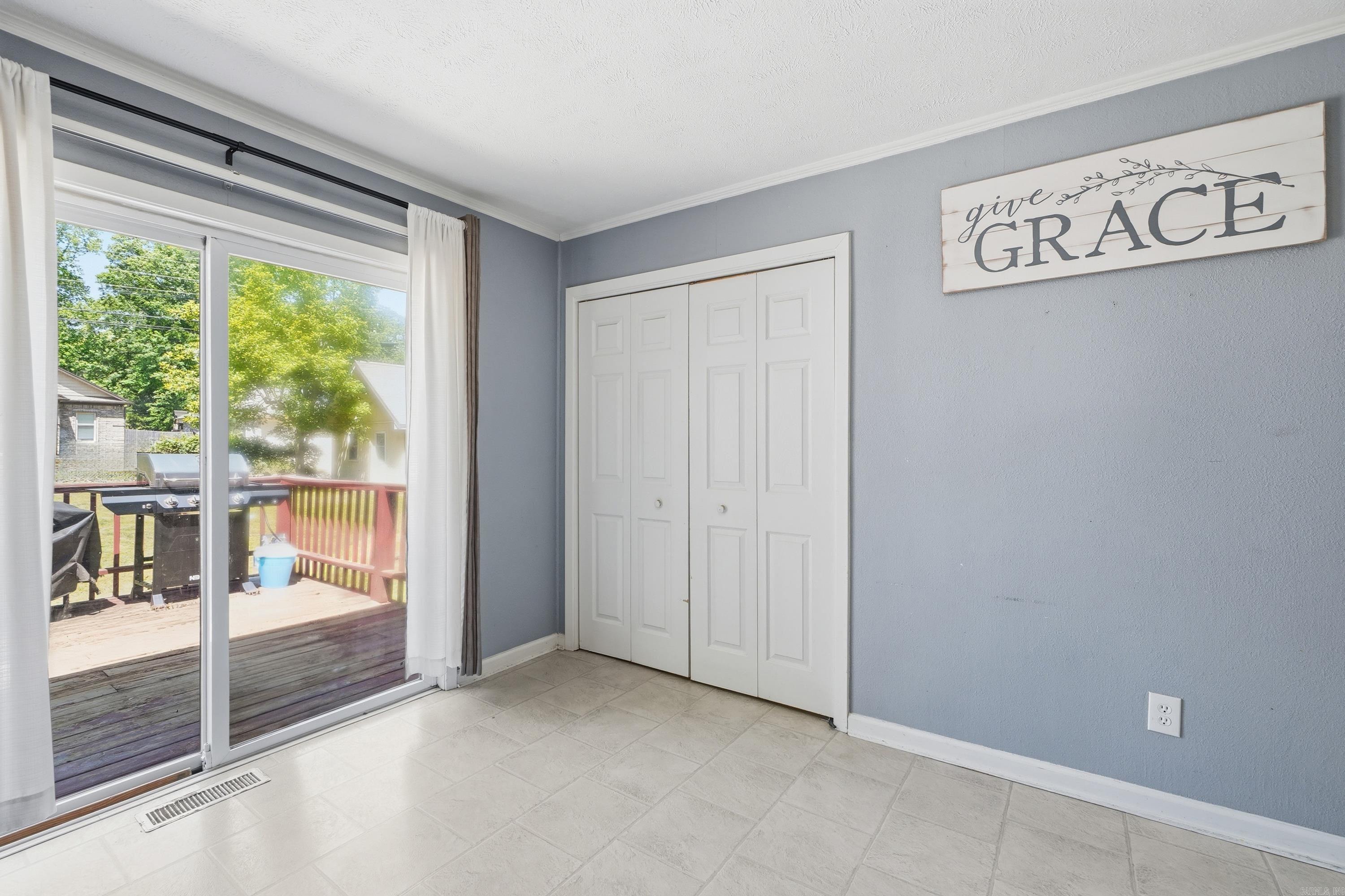 EDGETOWN ADDN - Residential