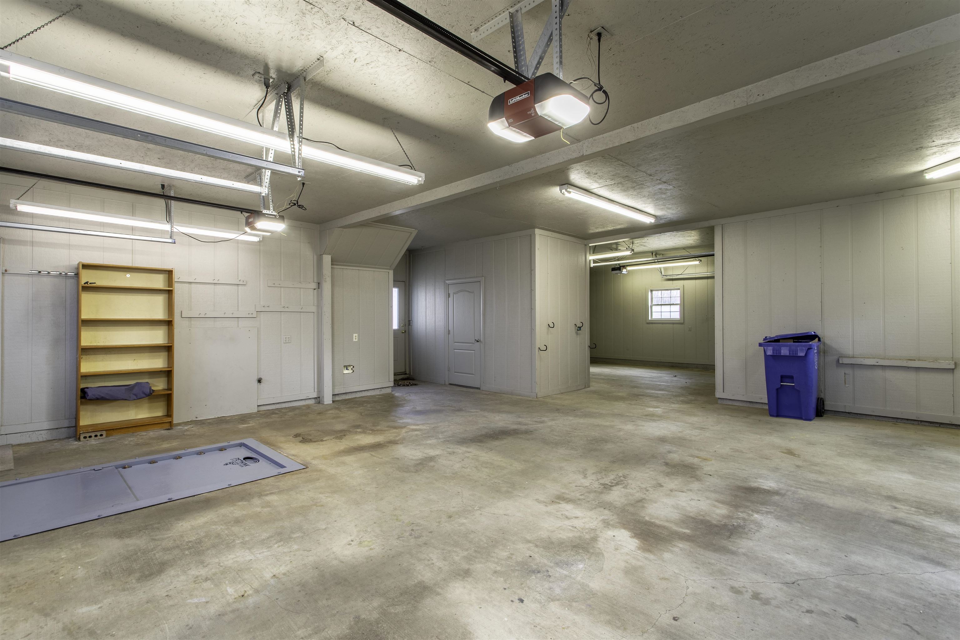 Ridgepointe - Residential