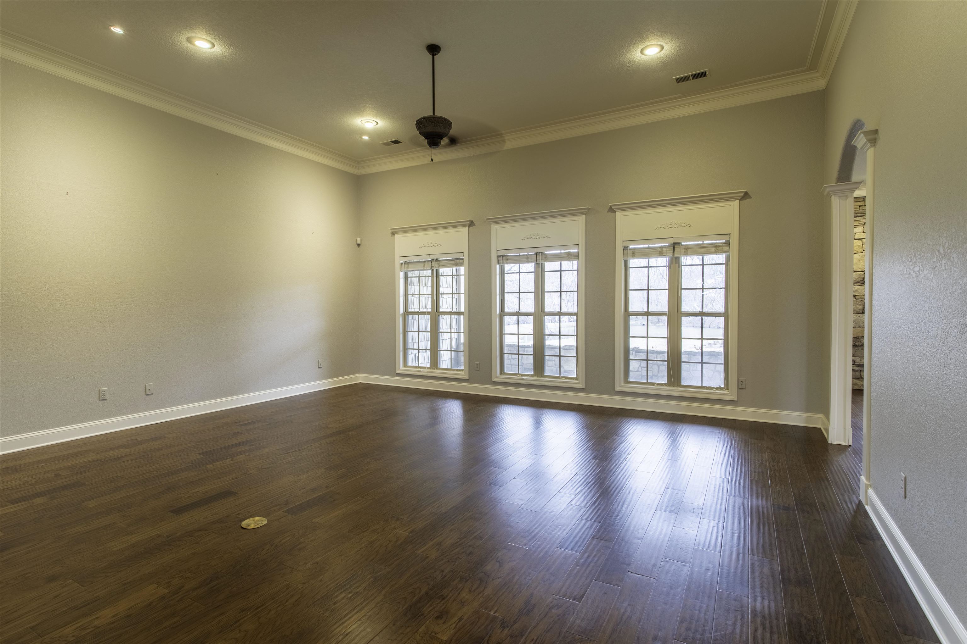 Ridgepointe - Residential