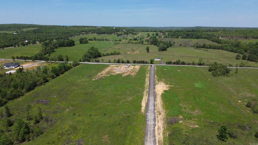 Beautiful flat 6.64+/- acre lot right outside of city limits, perfect spot if you are looking to build! Enjoy great views of the countryside in a quiet area while only being a few minutes from the interstate. 20 mins to Vilonia, 20 mins to Searcy, & 20 mins to Cabot. Water and electric are at the road. No mobile homes. Minimum square footage of 1700.