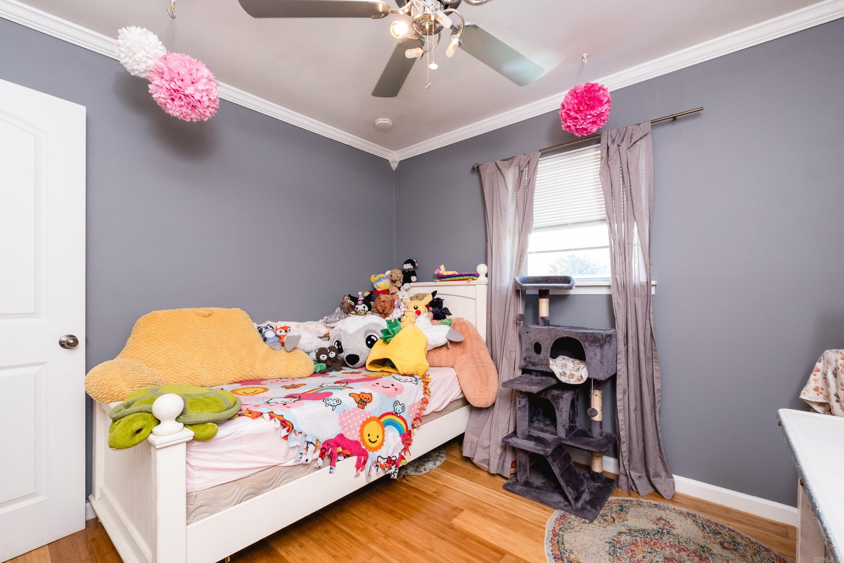 INDIAN HILLS - Residential