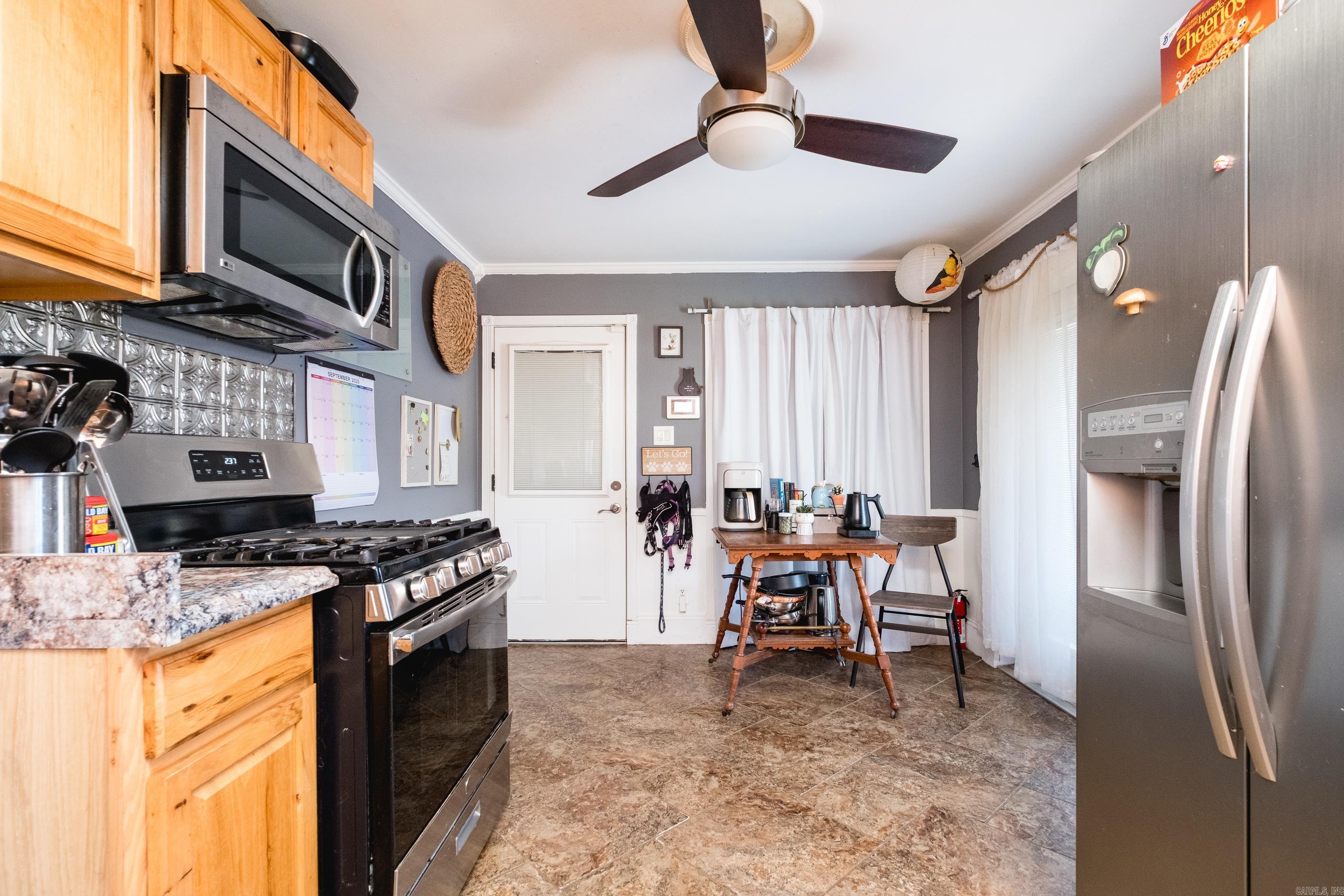 INDIAN HILLS - Residential