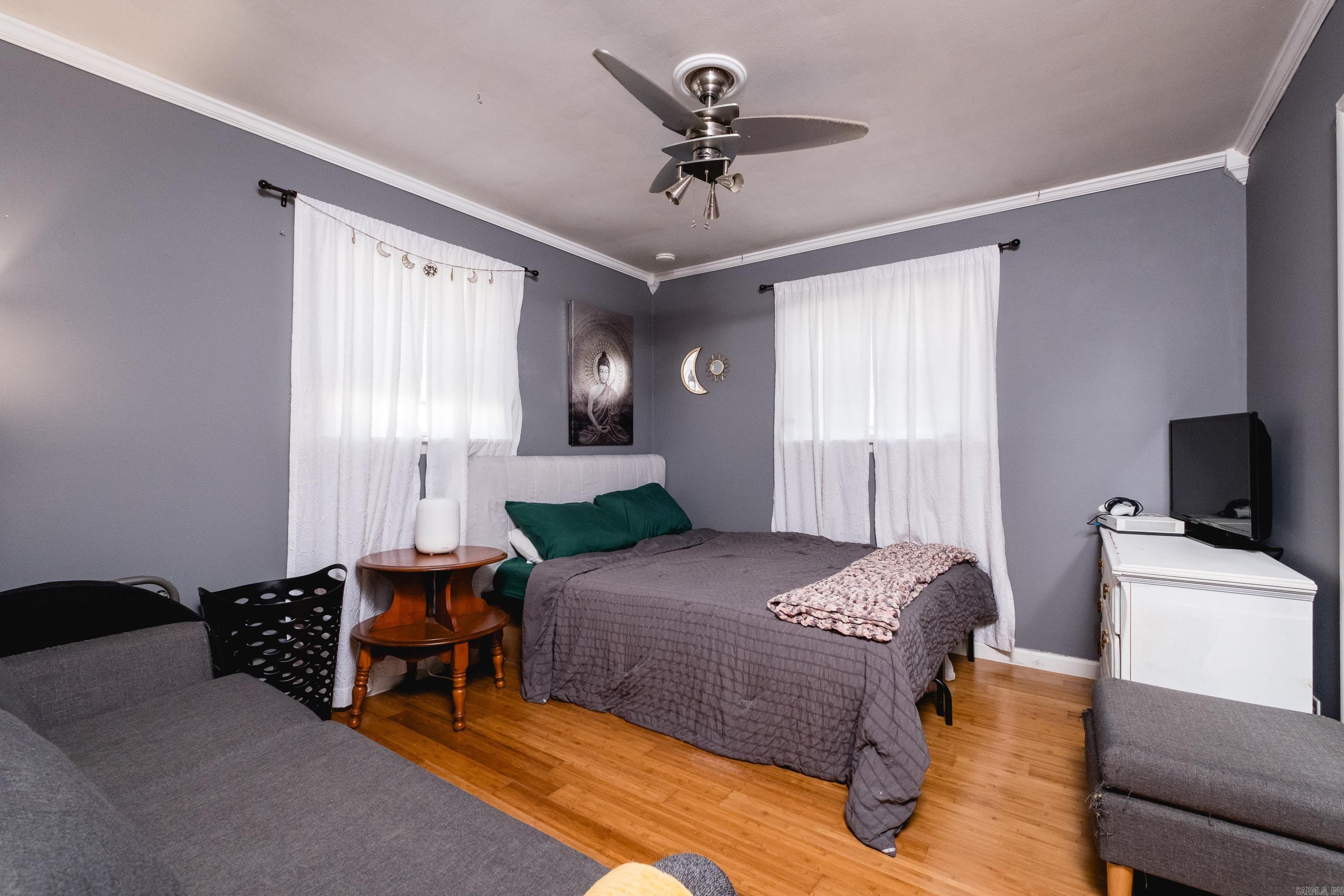 INDIAN HILLS - Residential