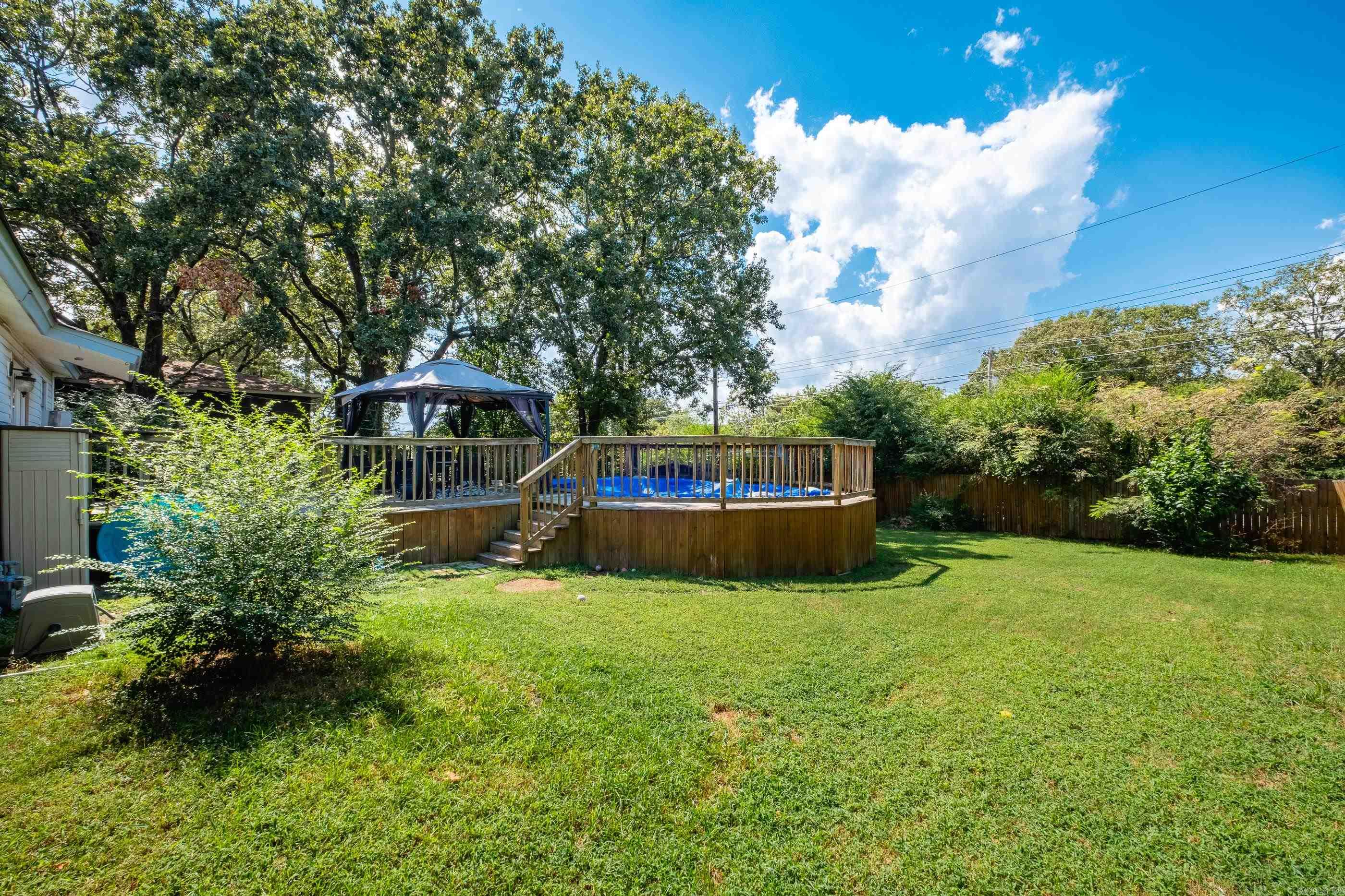 INDIAN HILLS - Residential