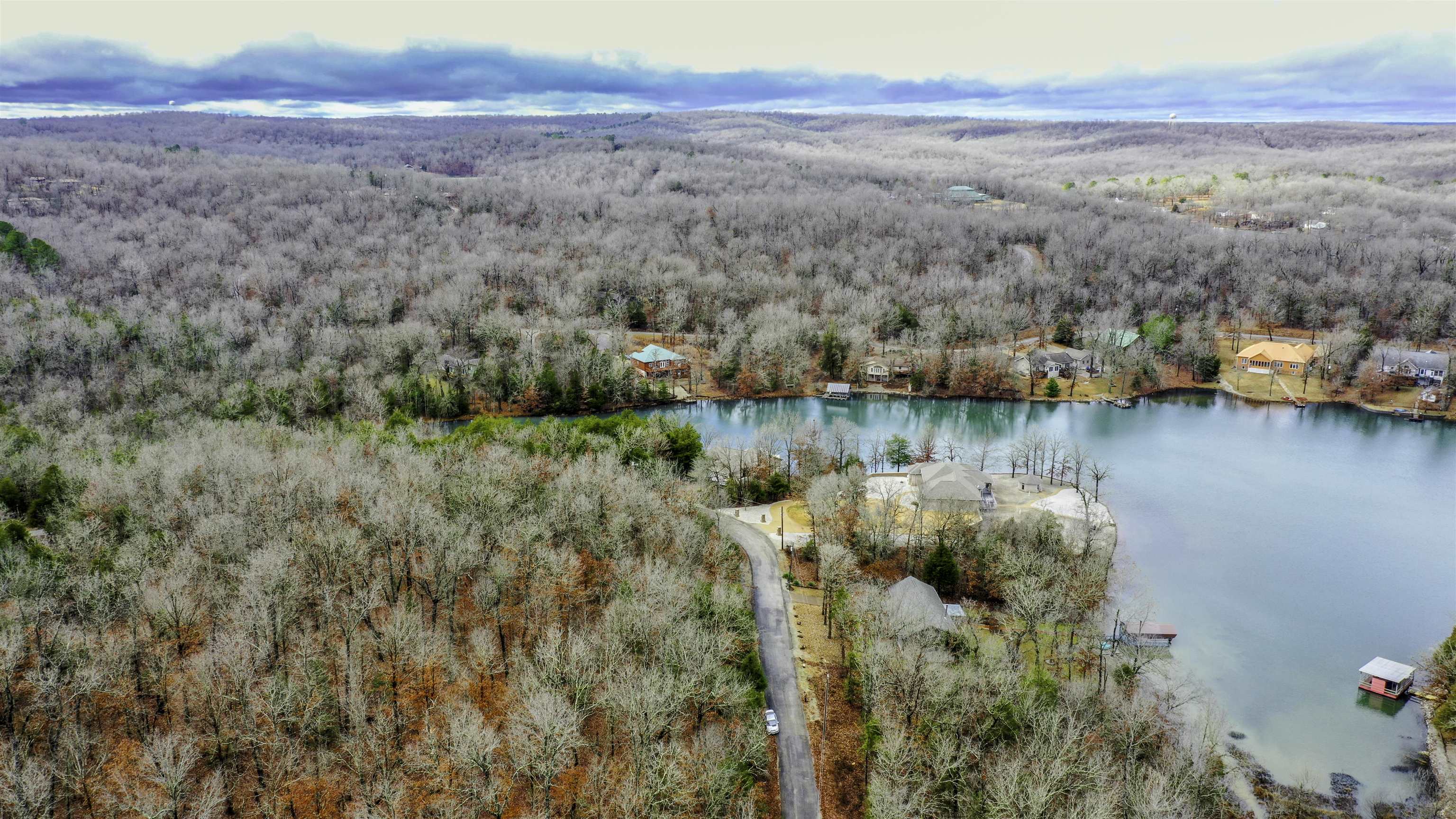 SAN ILDEFONSO - Land