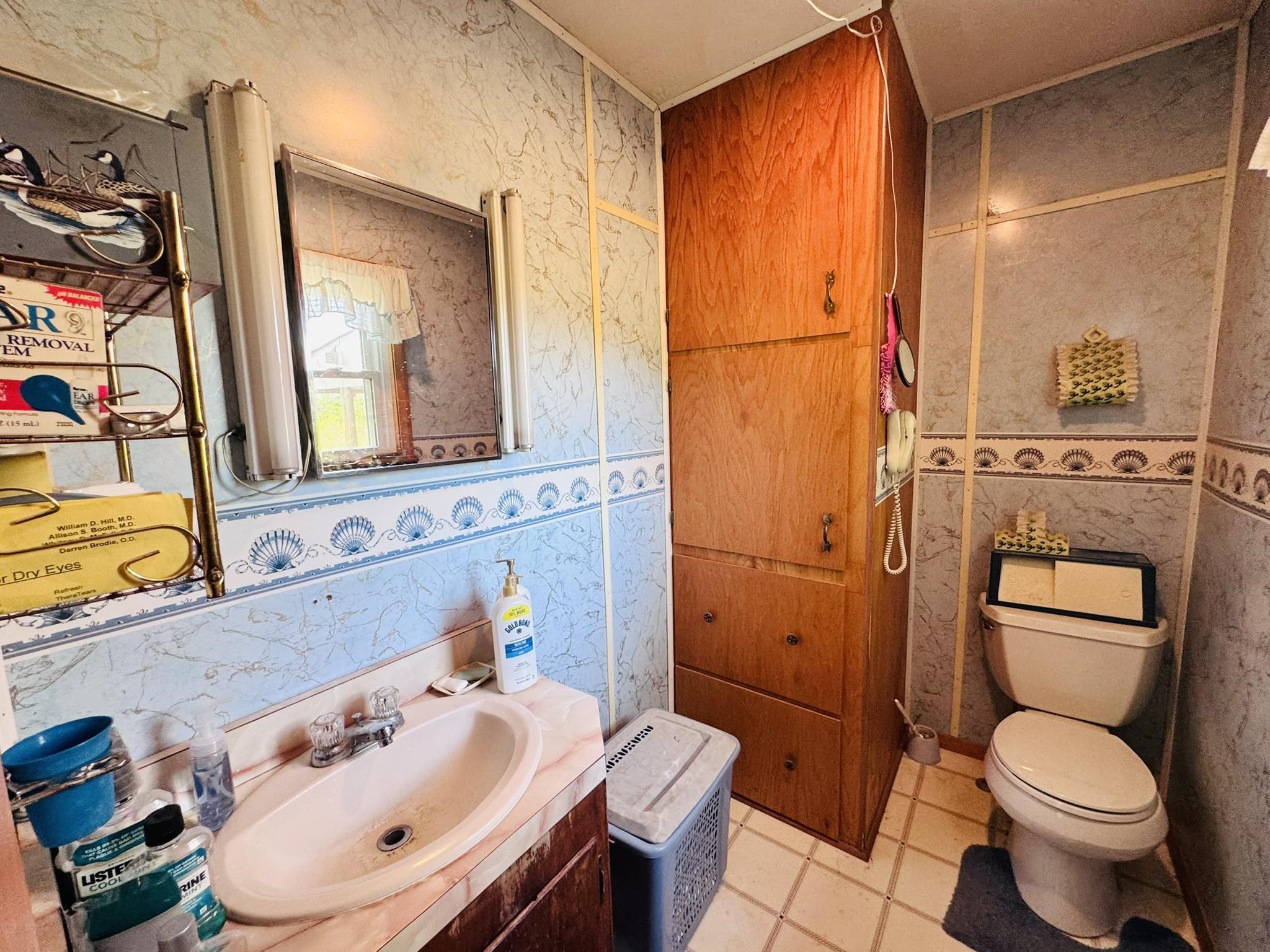 J Bar J - Residential