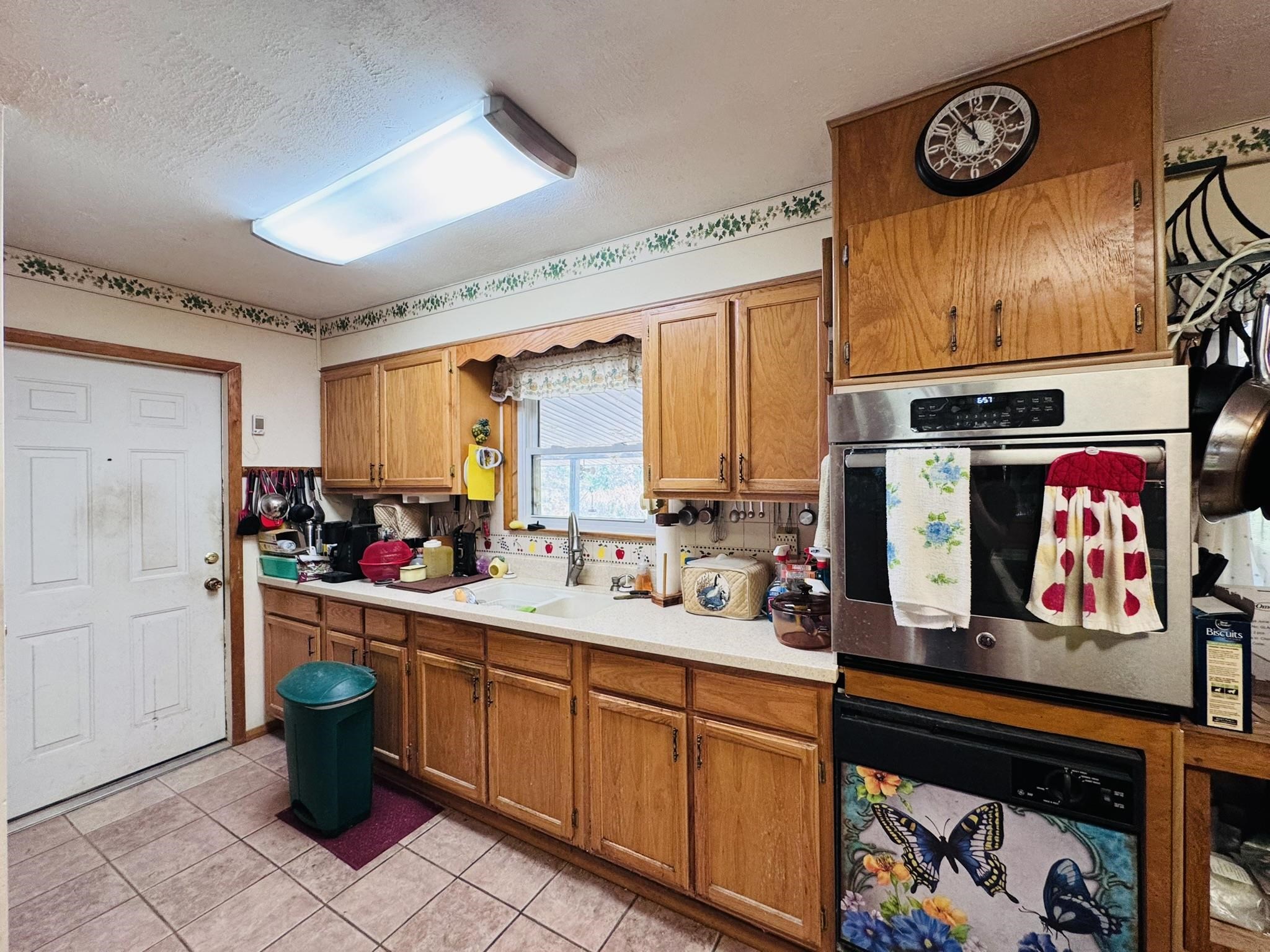 J Bar J - Residential