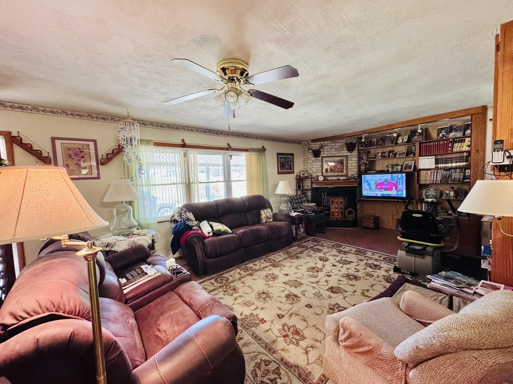 J Bar J - Residential