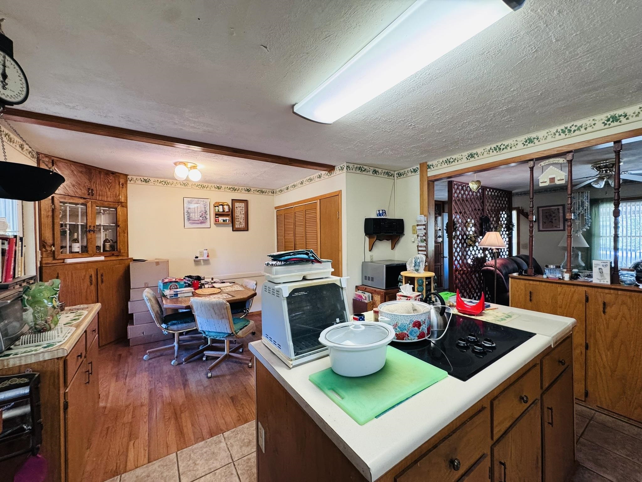 J Bar J - Residential