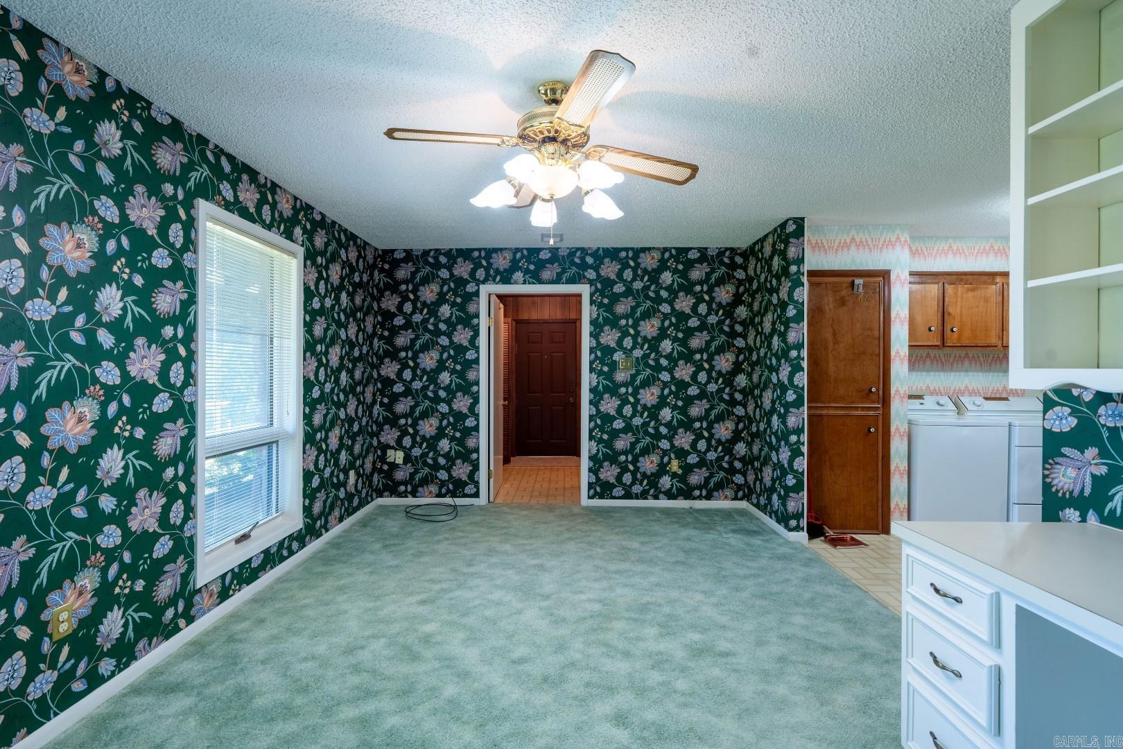 RIDGECREST ESTATES - Residential