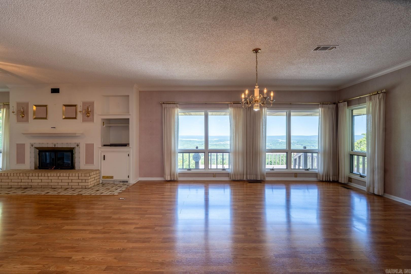 RIDGECREST ESTATES - Residential