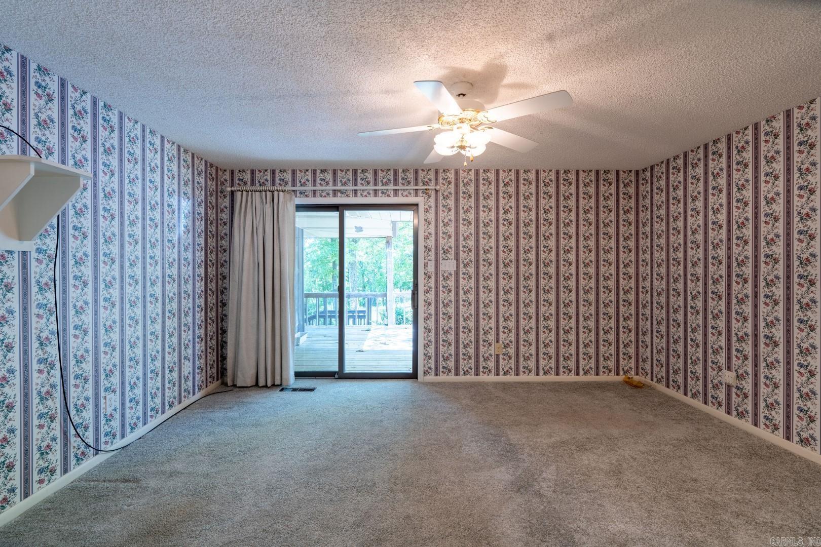 RIDGECREST ESTATES - Residential