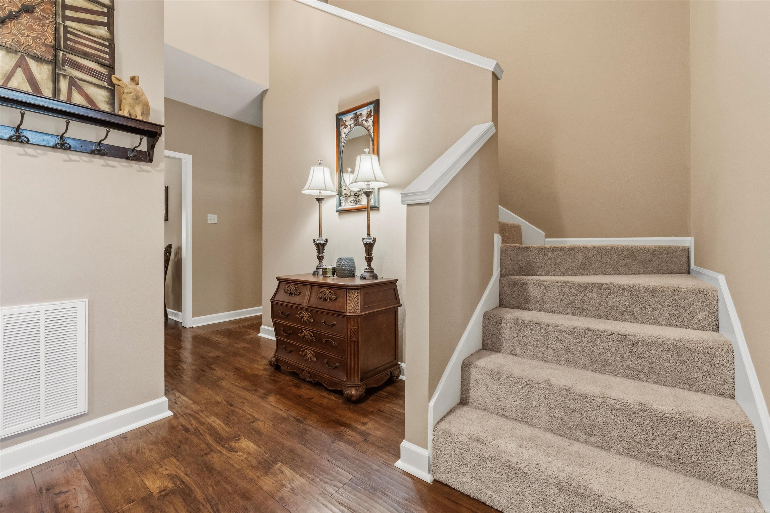 TURTLE CREEK - Residential
