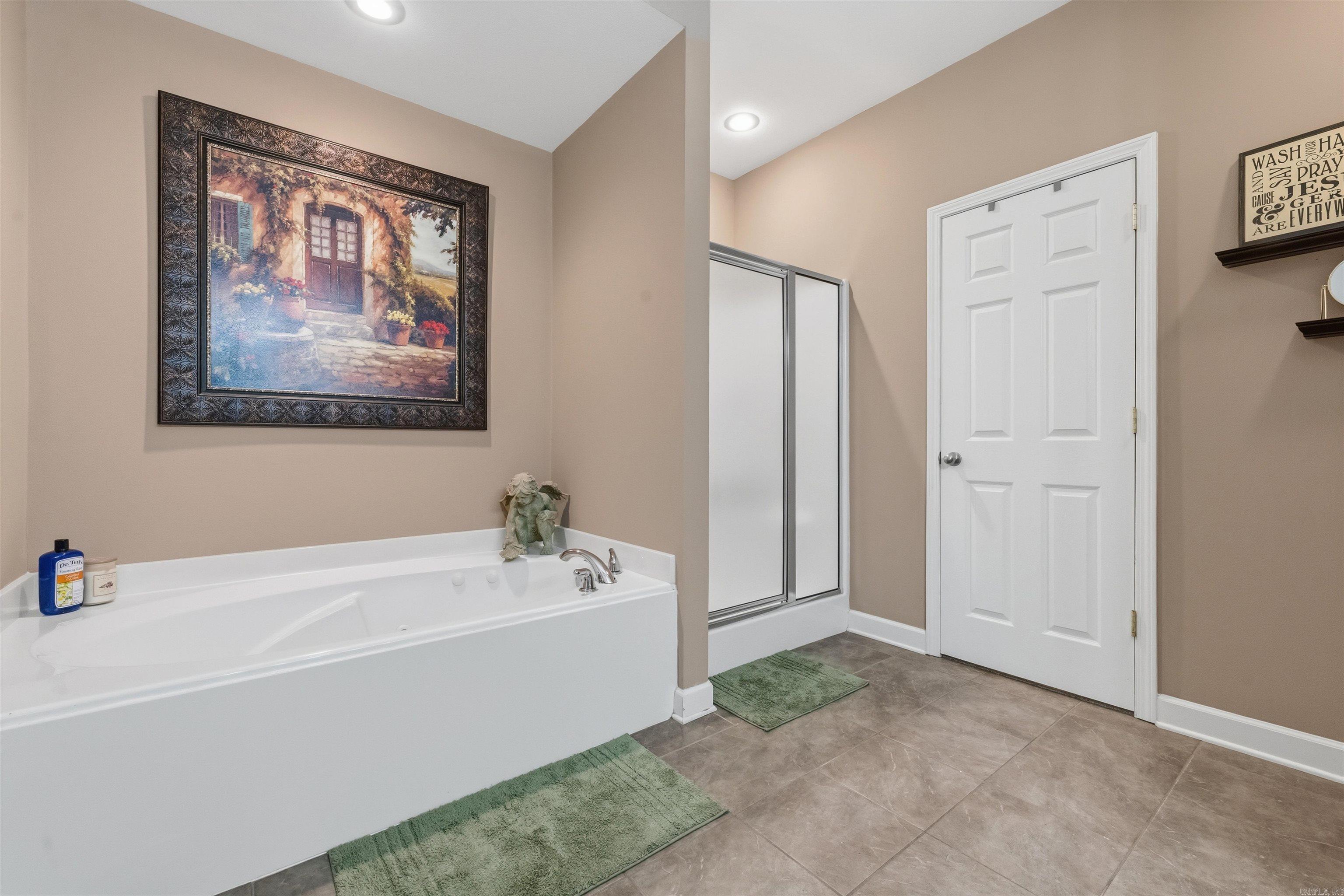 TURTLE CREEK - Residential