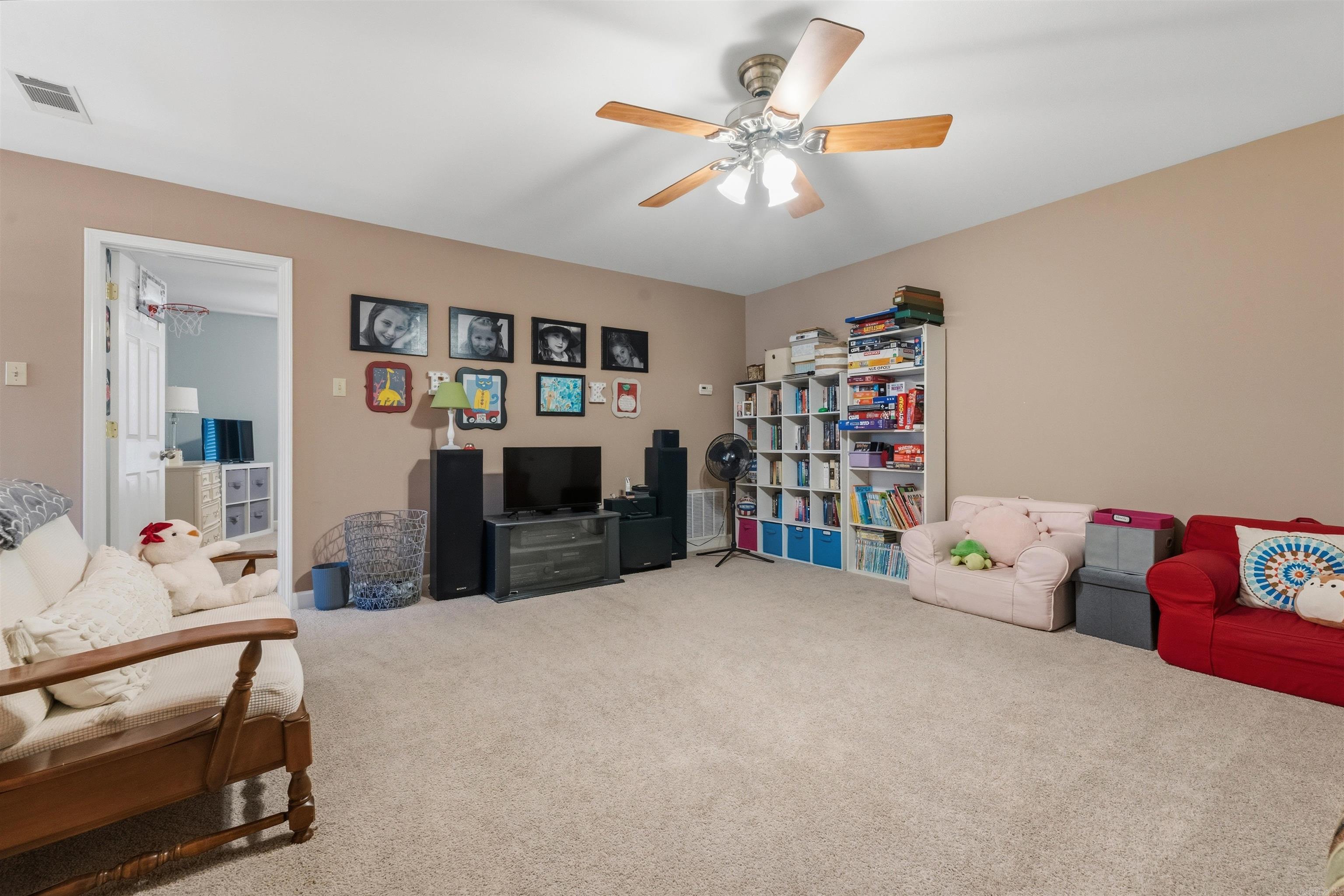 TURTLE CREEK - Residential