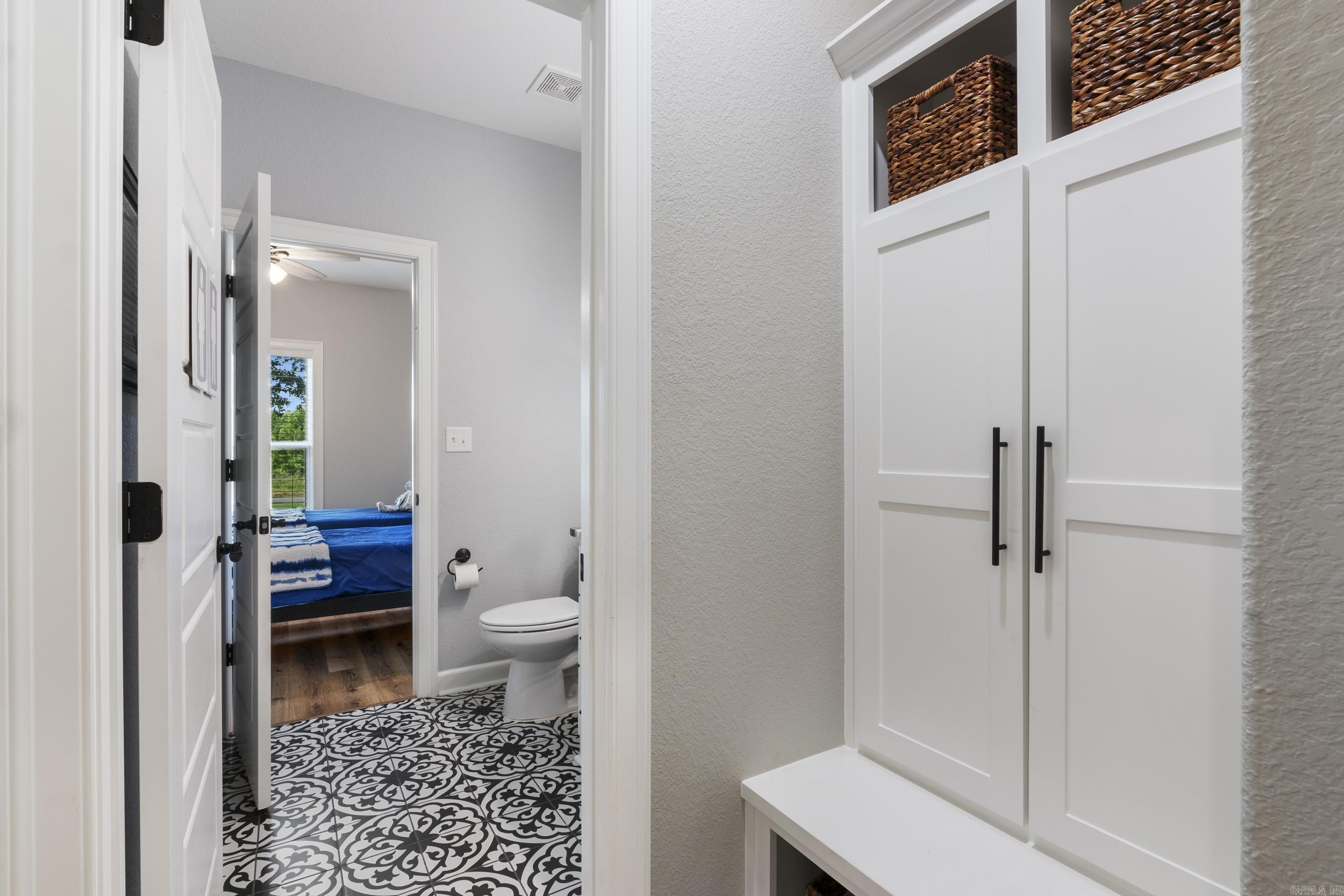 Vickies Place - Residential