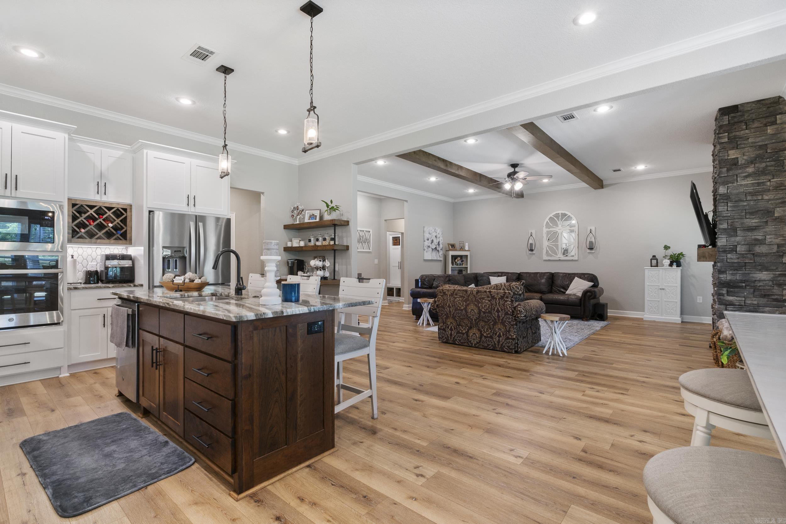 Vickies Place - Residential