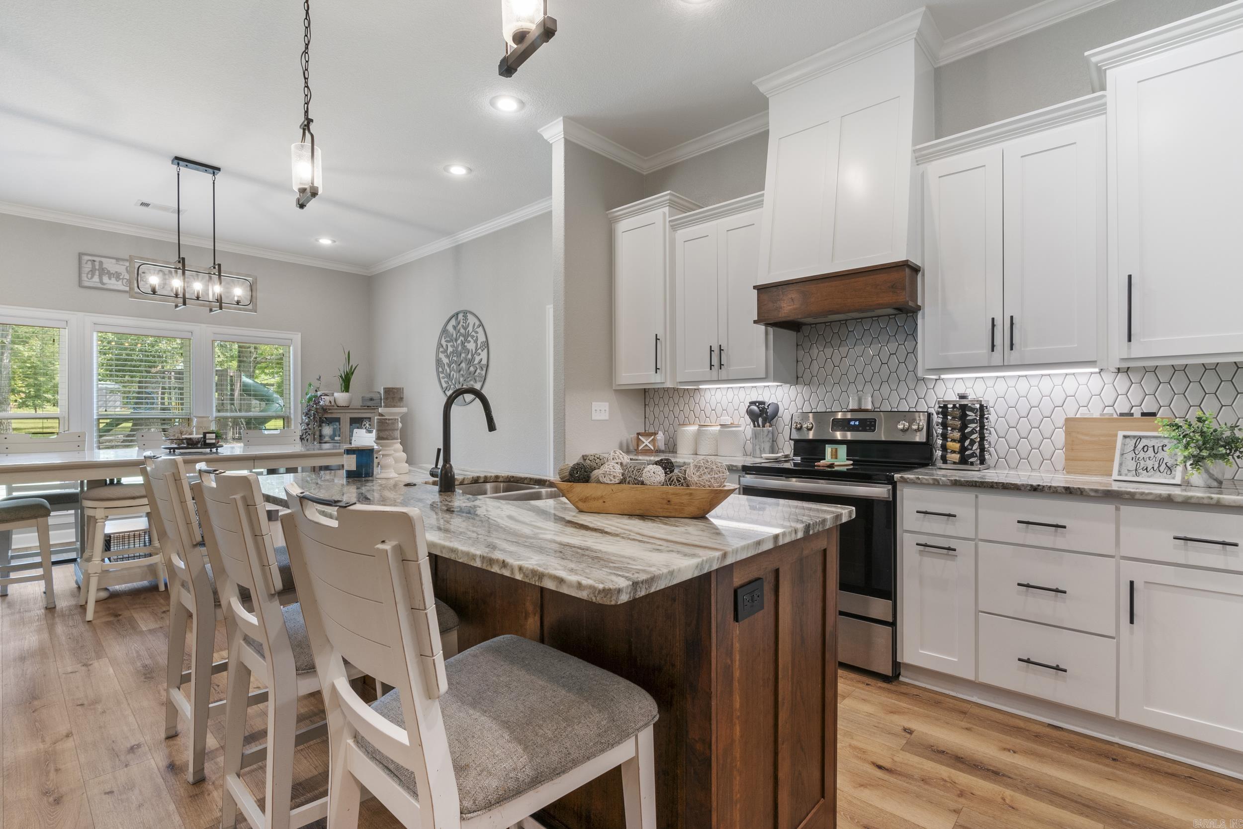 Vickies Place - Residential