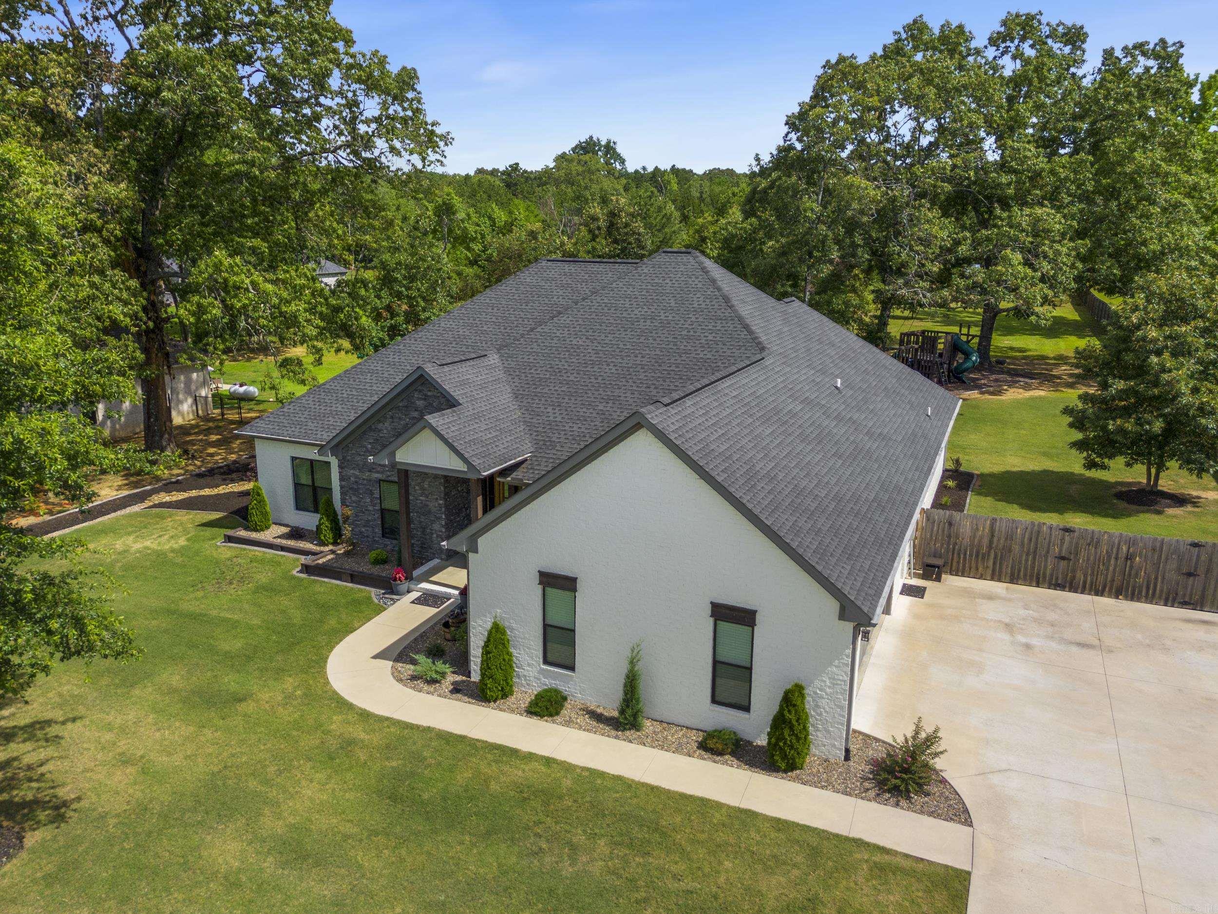 Vickies Place - Residential