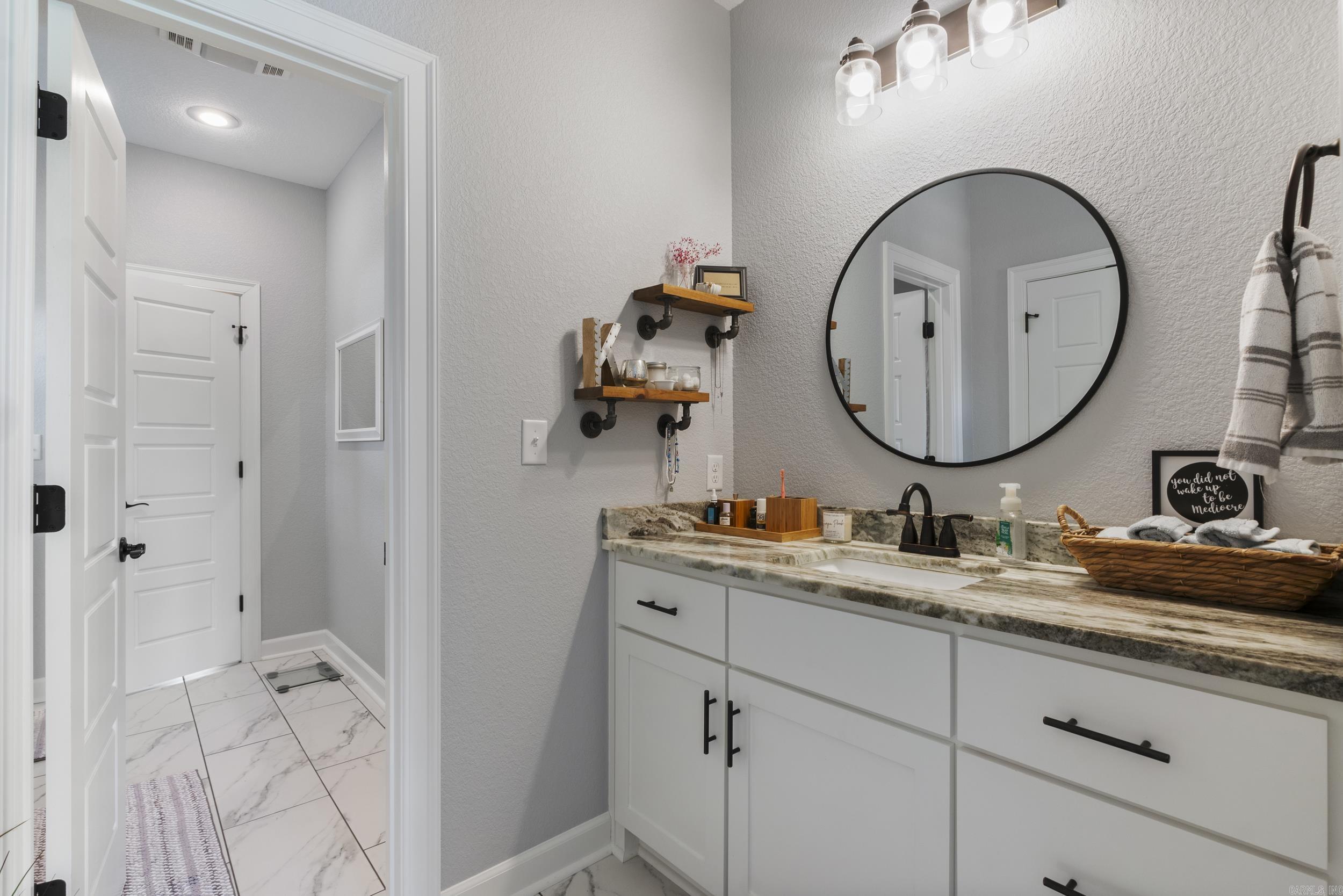 Vickies Place - Residential