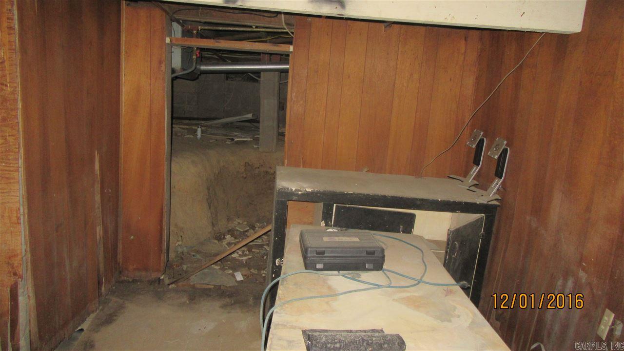 West Wood - Residential Lease