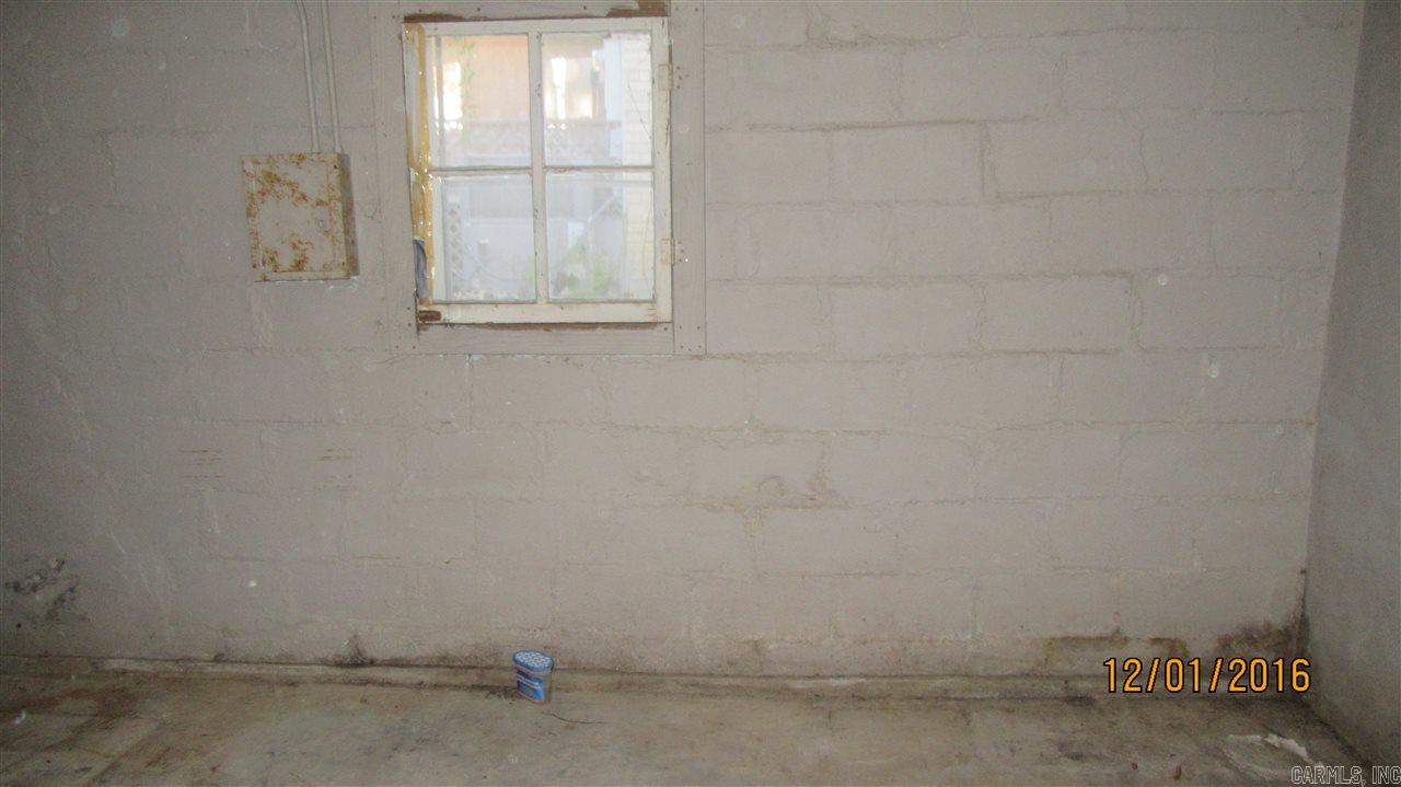 West Wood - Residential Lease