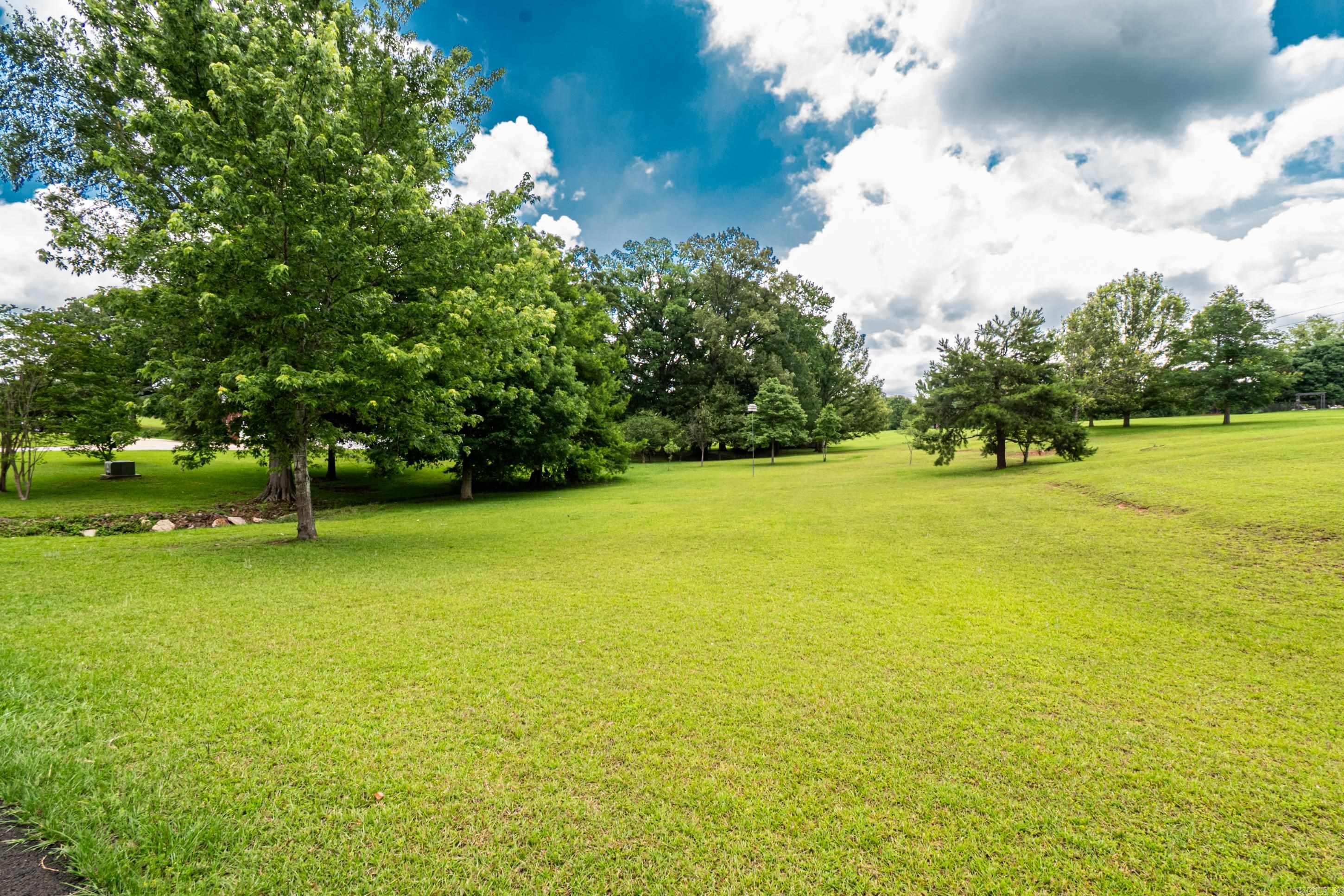 MEADOW HILLS - Residential