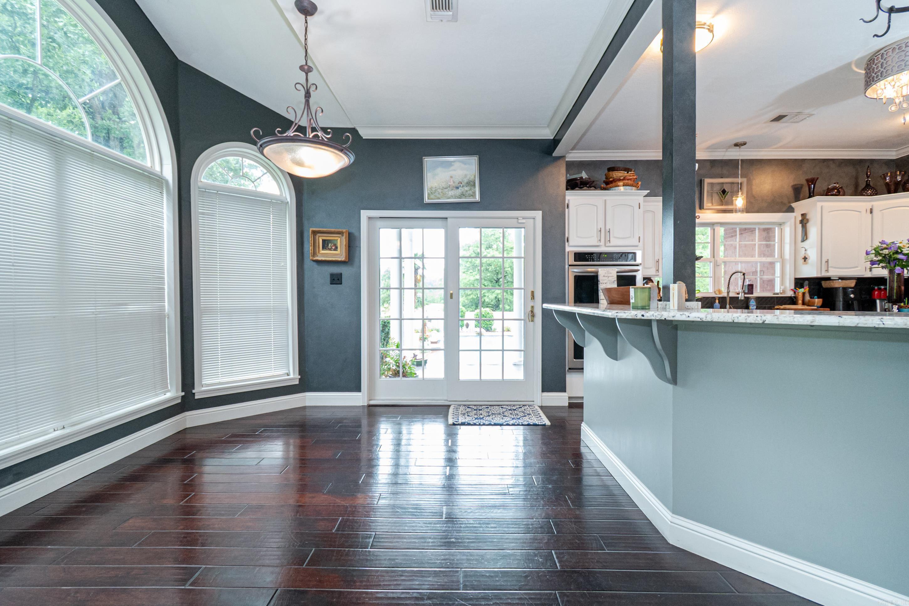 MEADOW HILLS - Residential