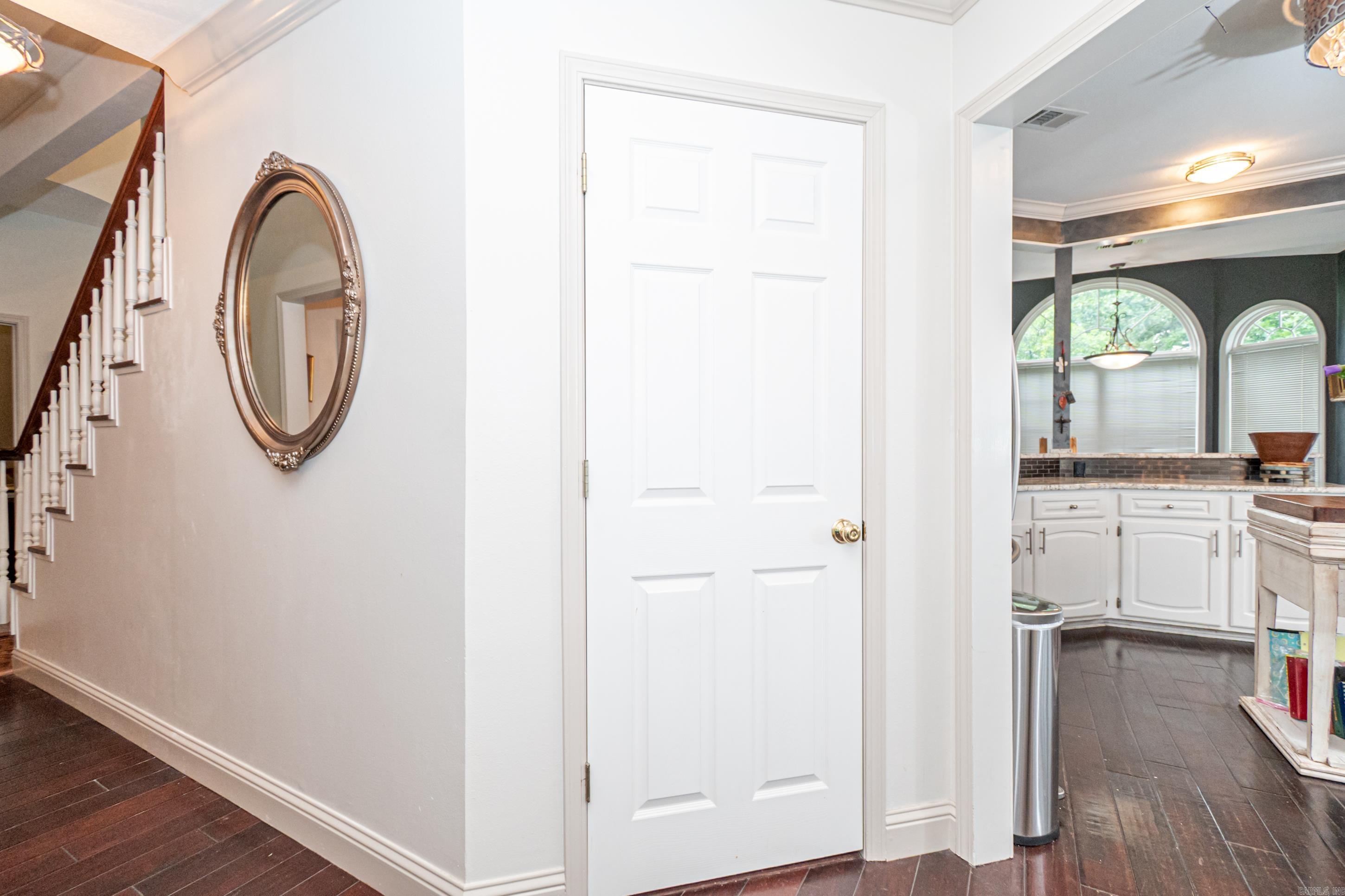 MEADOW HILLS - Residential