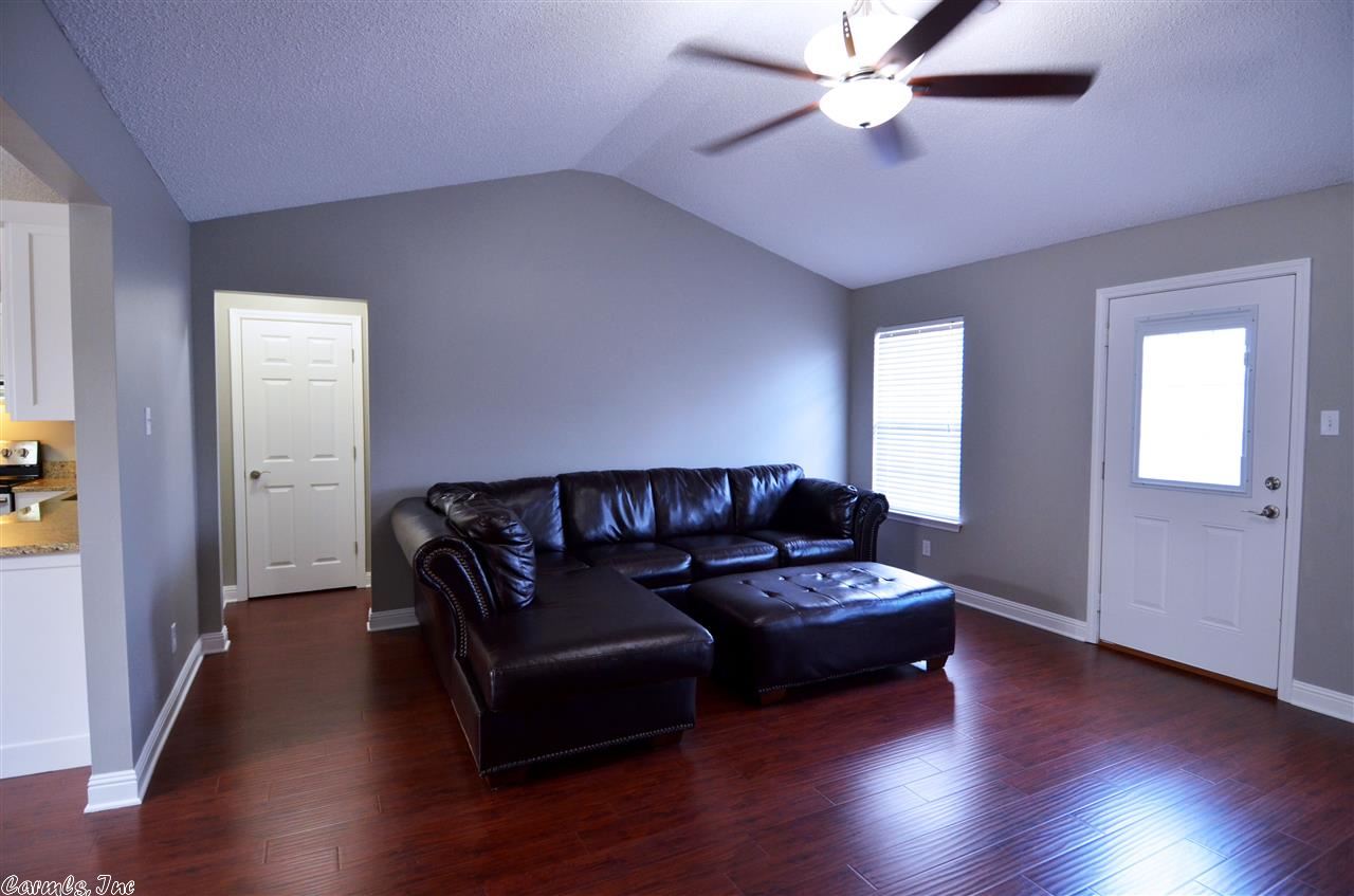 OTTER CREEK COMMUNITY - Residential