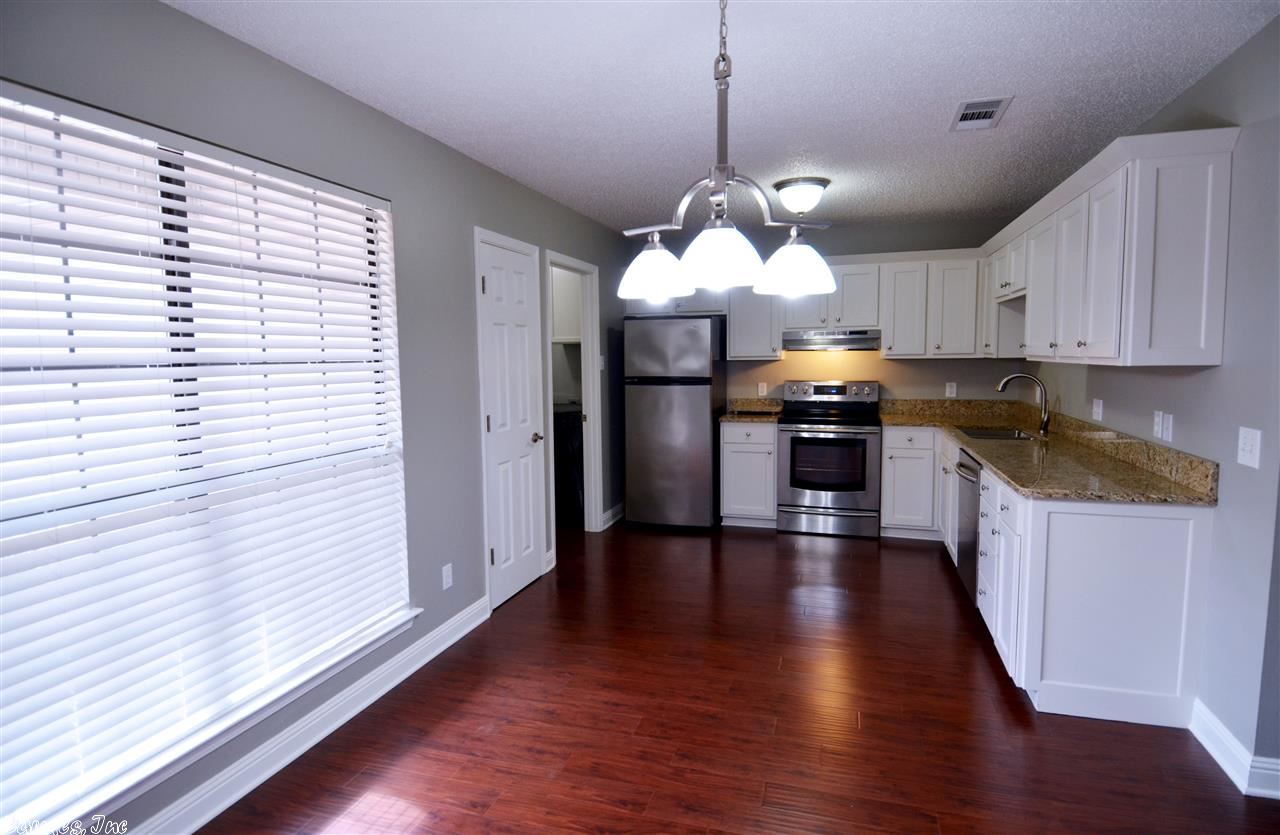 OTTER CREEK COMMUNITY - Residential