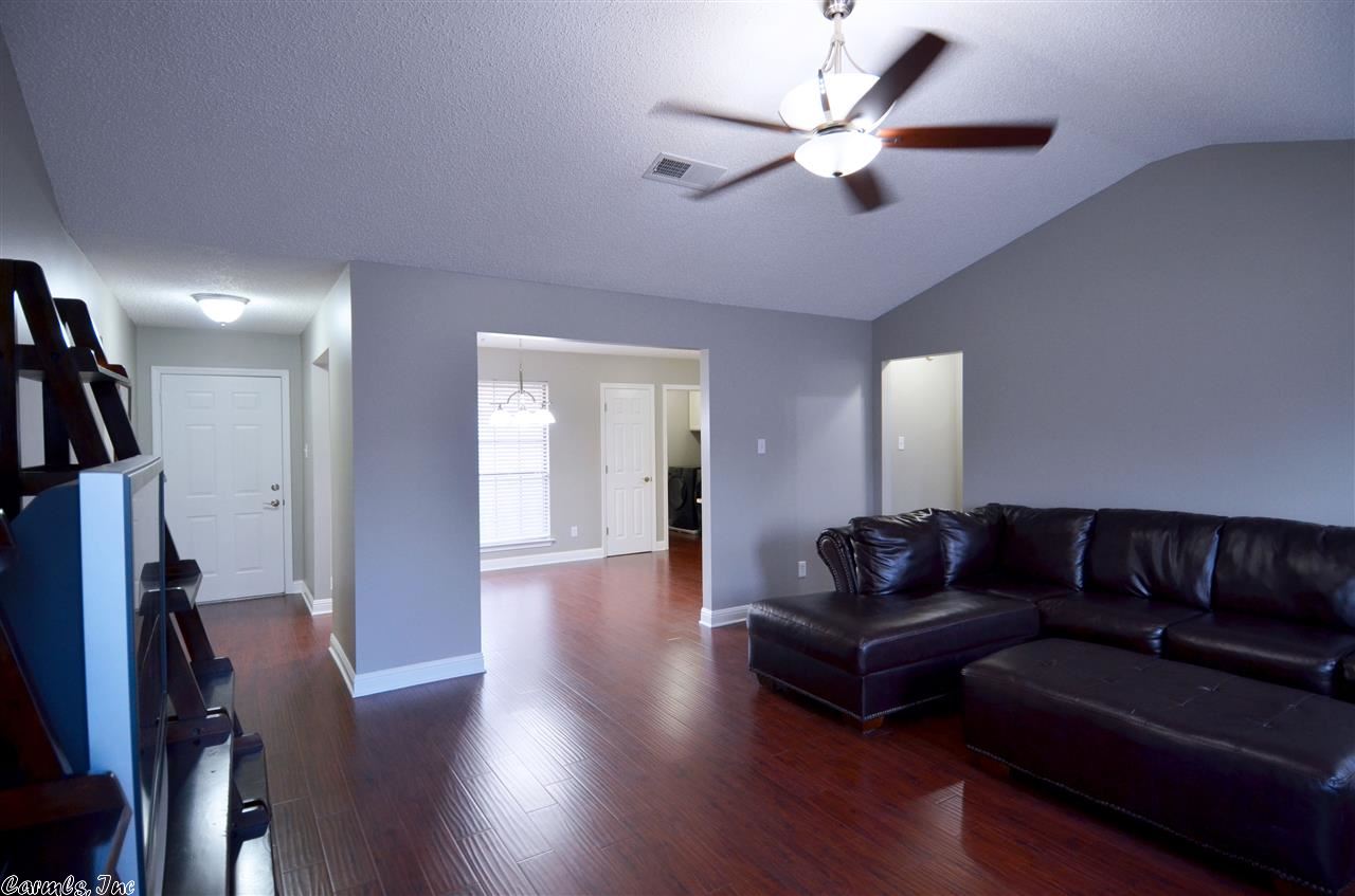 OTTER CREEK COMMUNITY - Residential