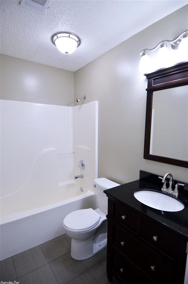 OTTER CREEK COMMUNITY - Residential