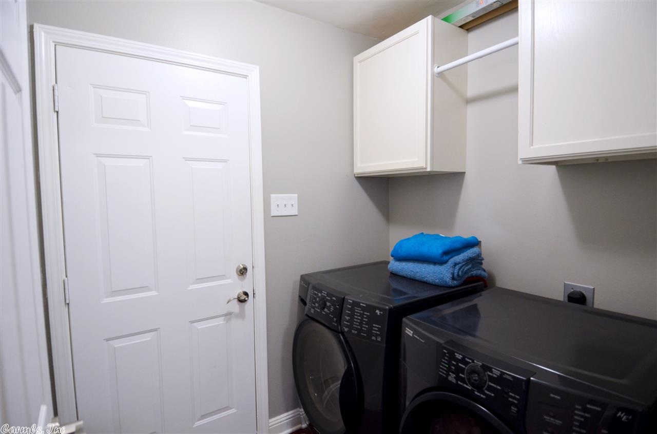 OTTER CREEK COMMUNITY - Residential