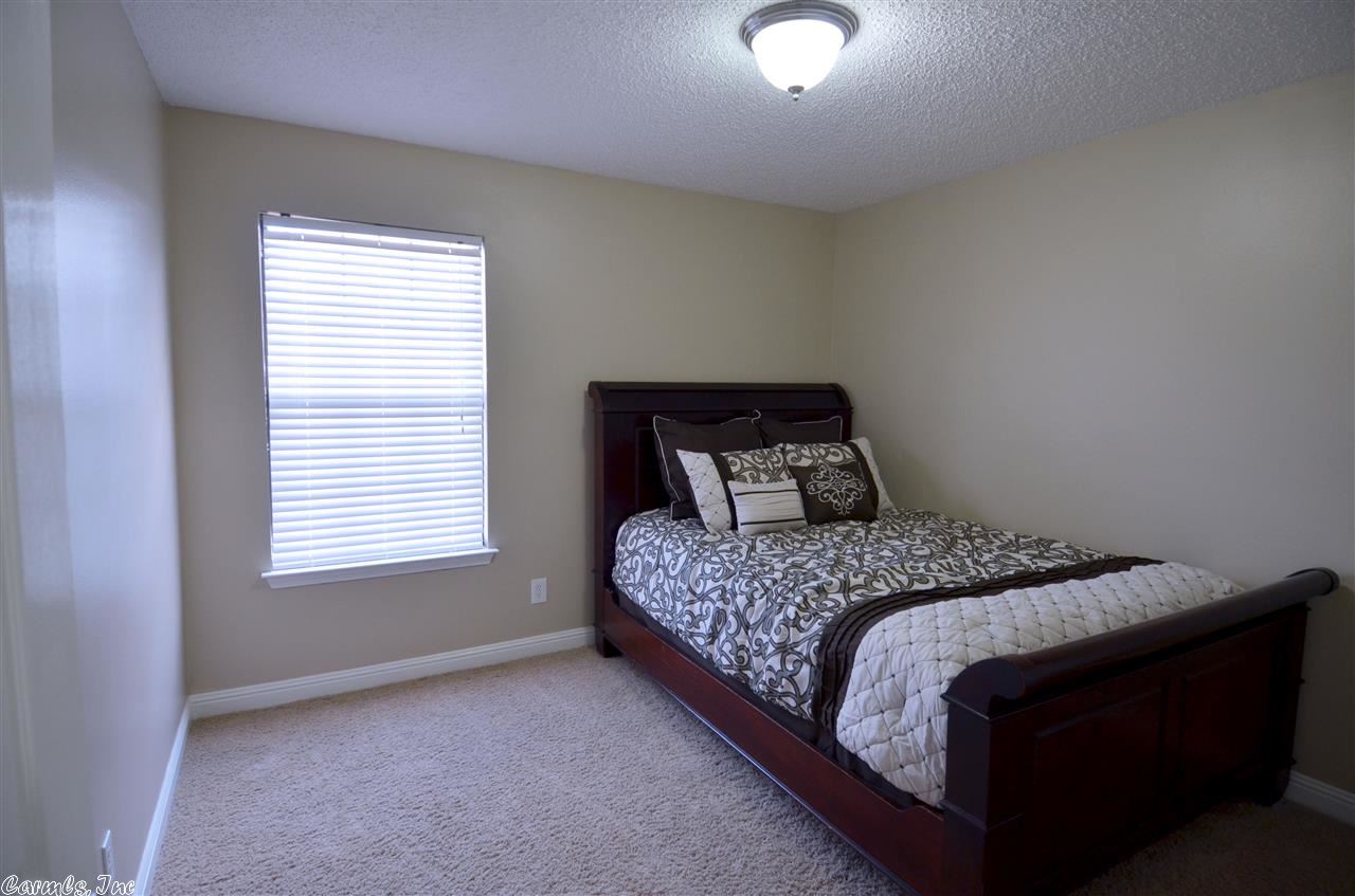 OTTER CREEK COMMUNITY - Residential