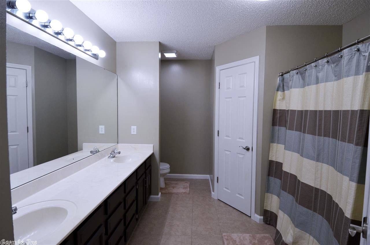 OTTER CREEK COMMUNITY - Residential