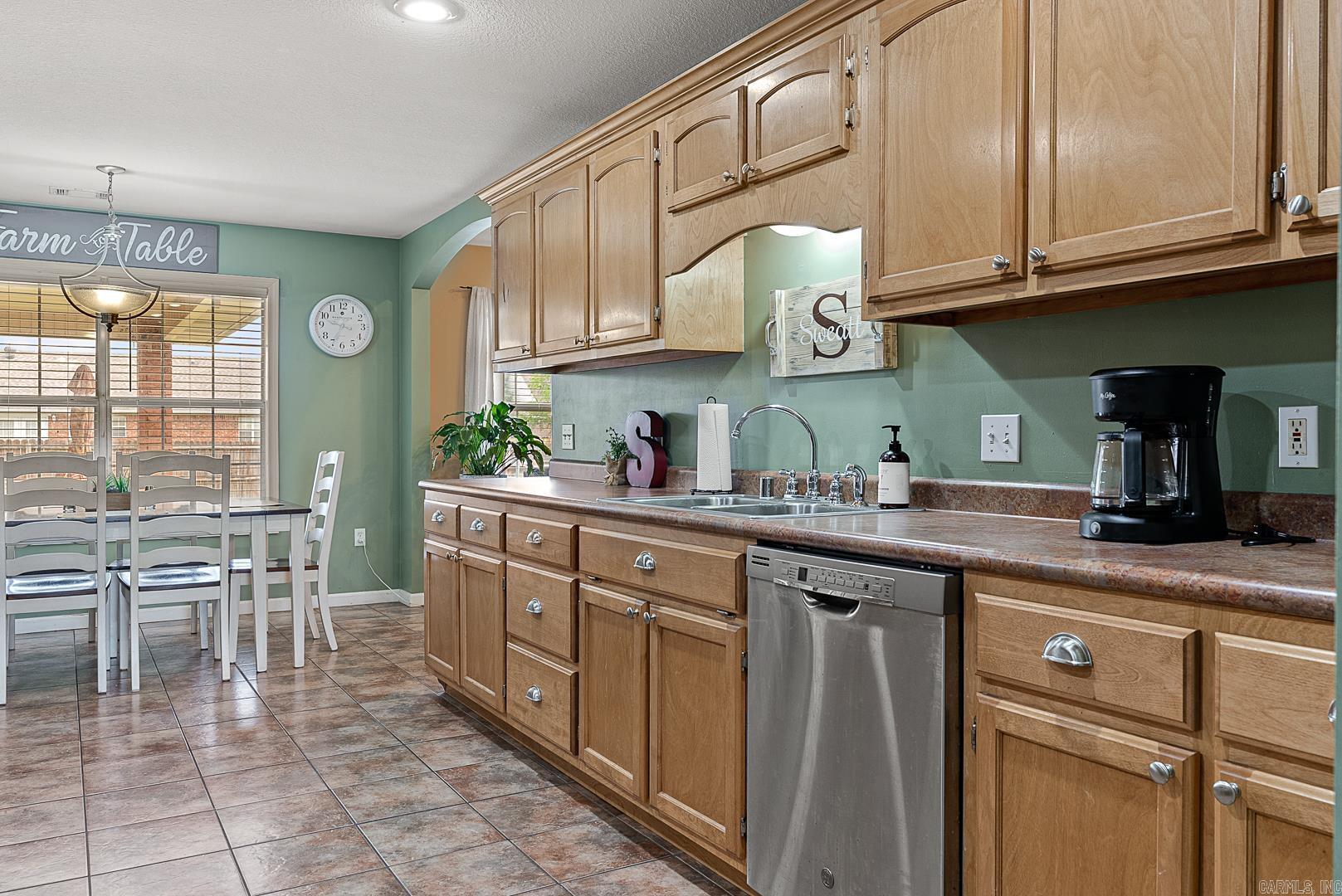 CARRIAGE HILL - Residential