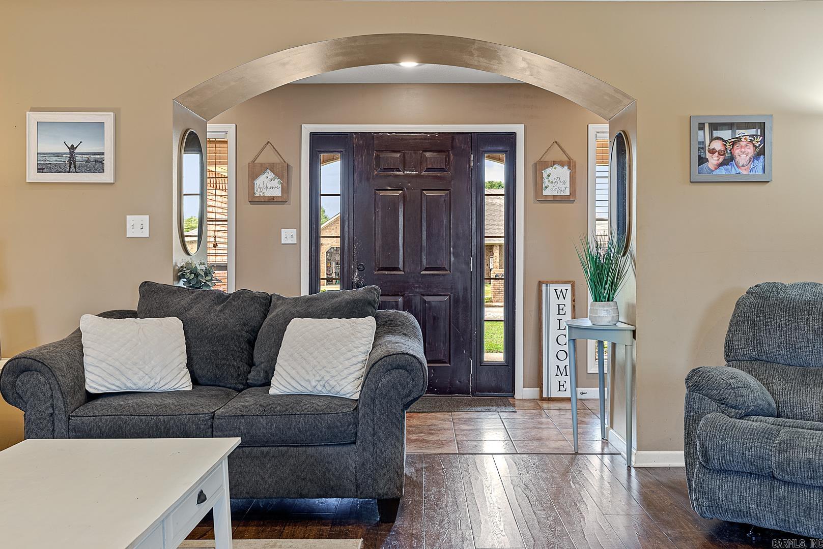 CARRIAGE HILL - Residential