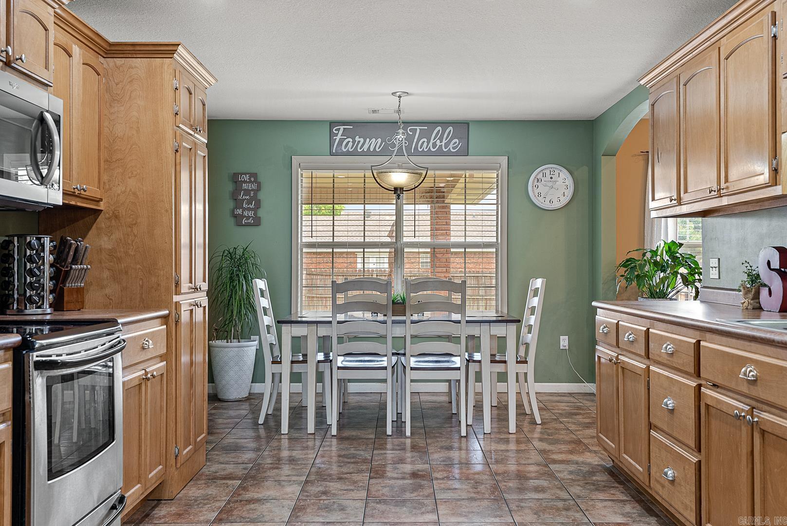 CARRIAGE HILL - Residential