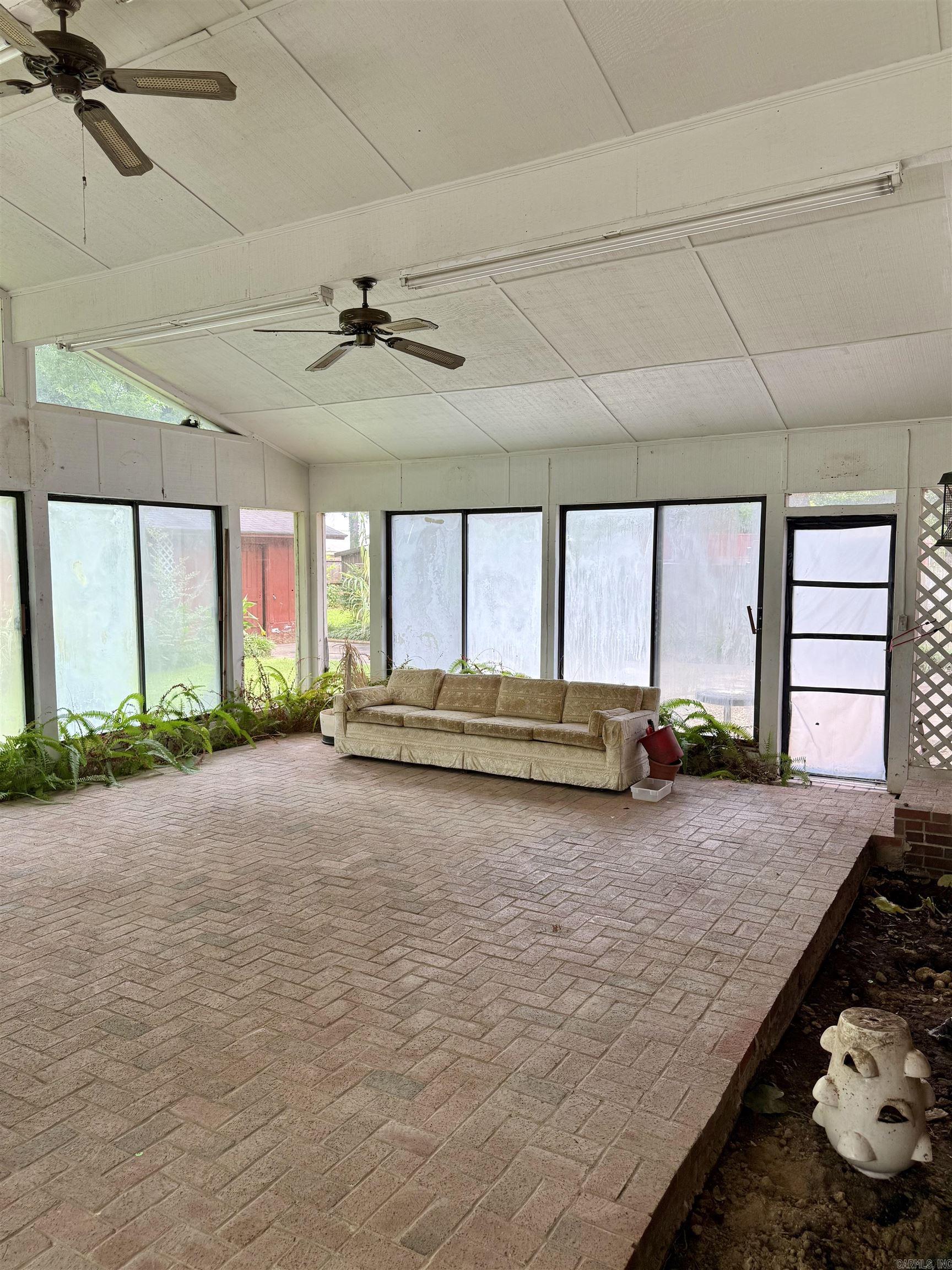 SKILLERN ADDN - Residential