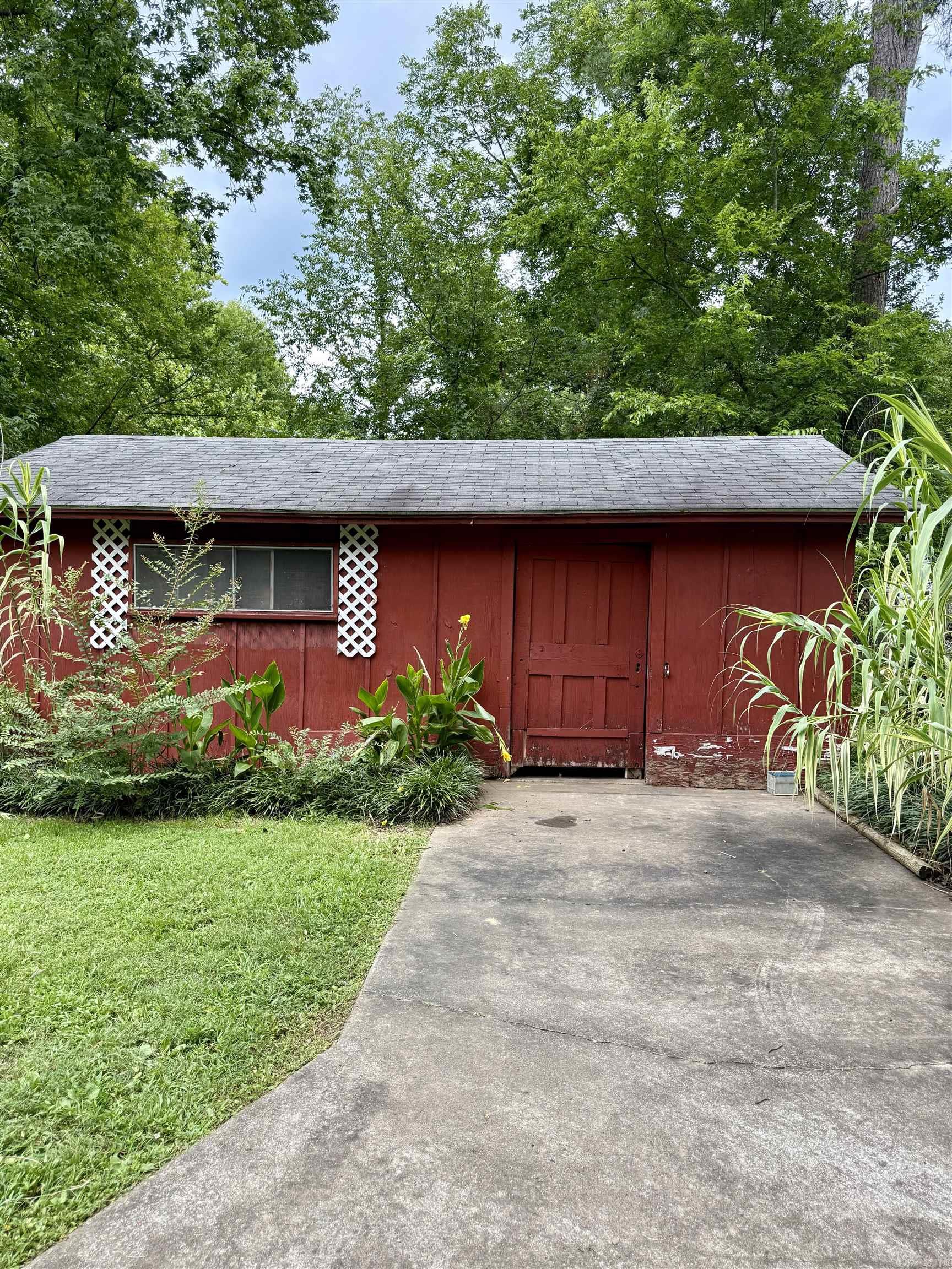 SKILLERN ADDN - Residential