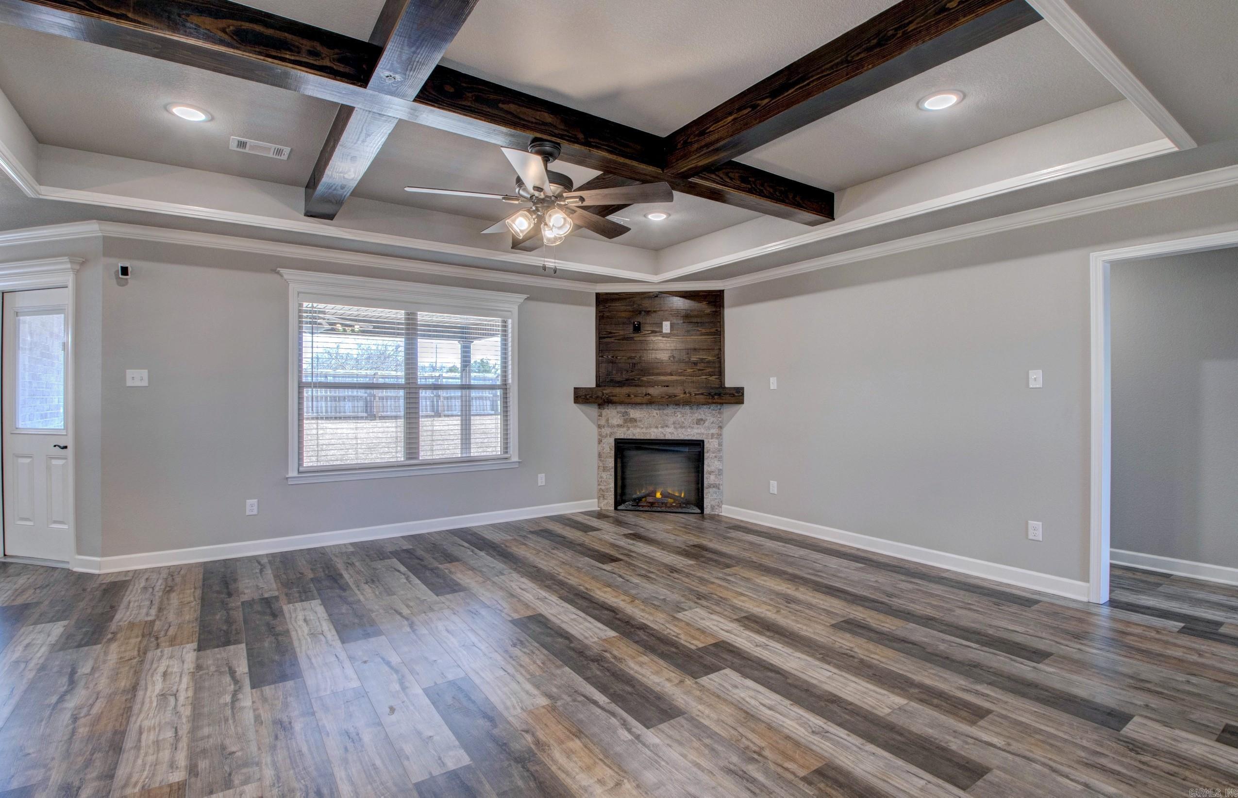 HERITAGE MEADOWS - Residential